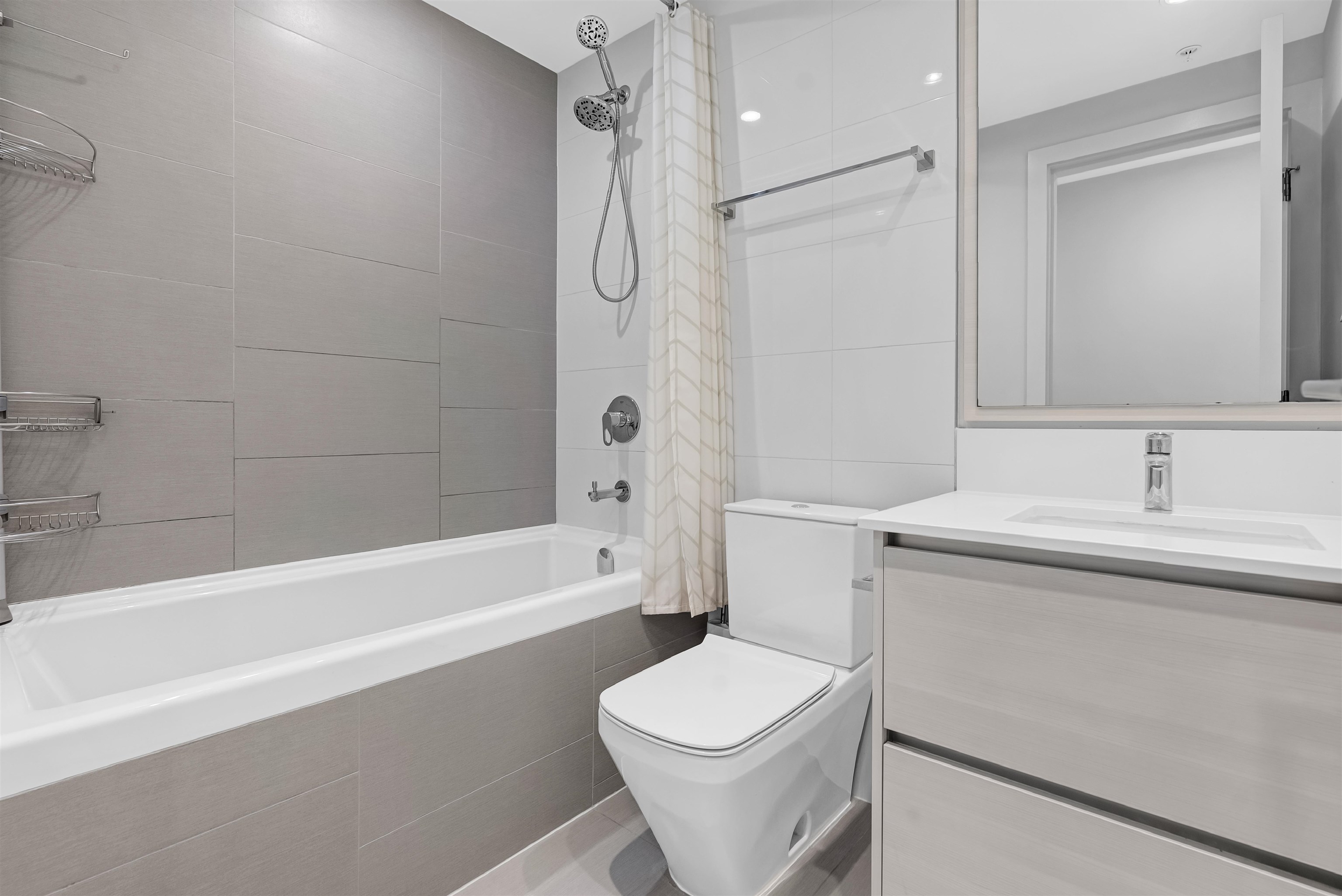 1007 4670 ASSEMBLY WAY Unit: 1007