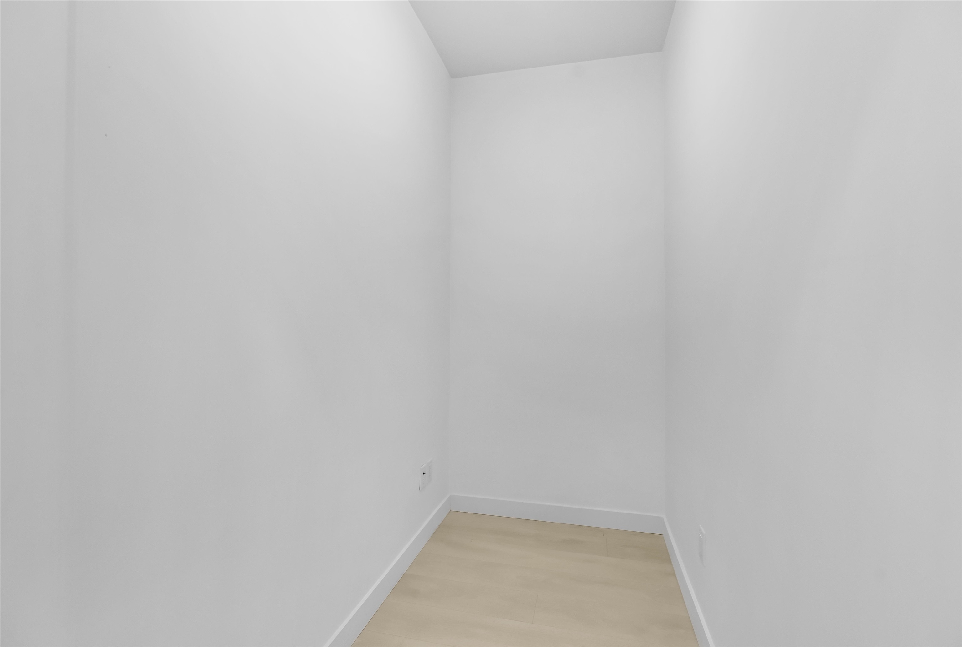 1007 4670 ASSEMBLY WAY Unit: 1007