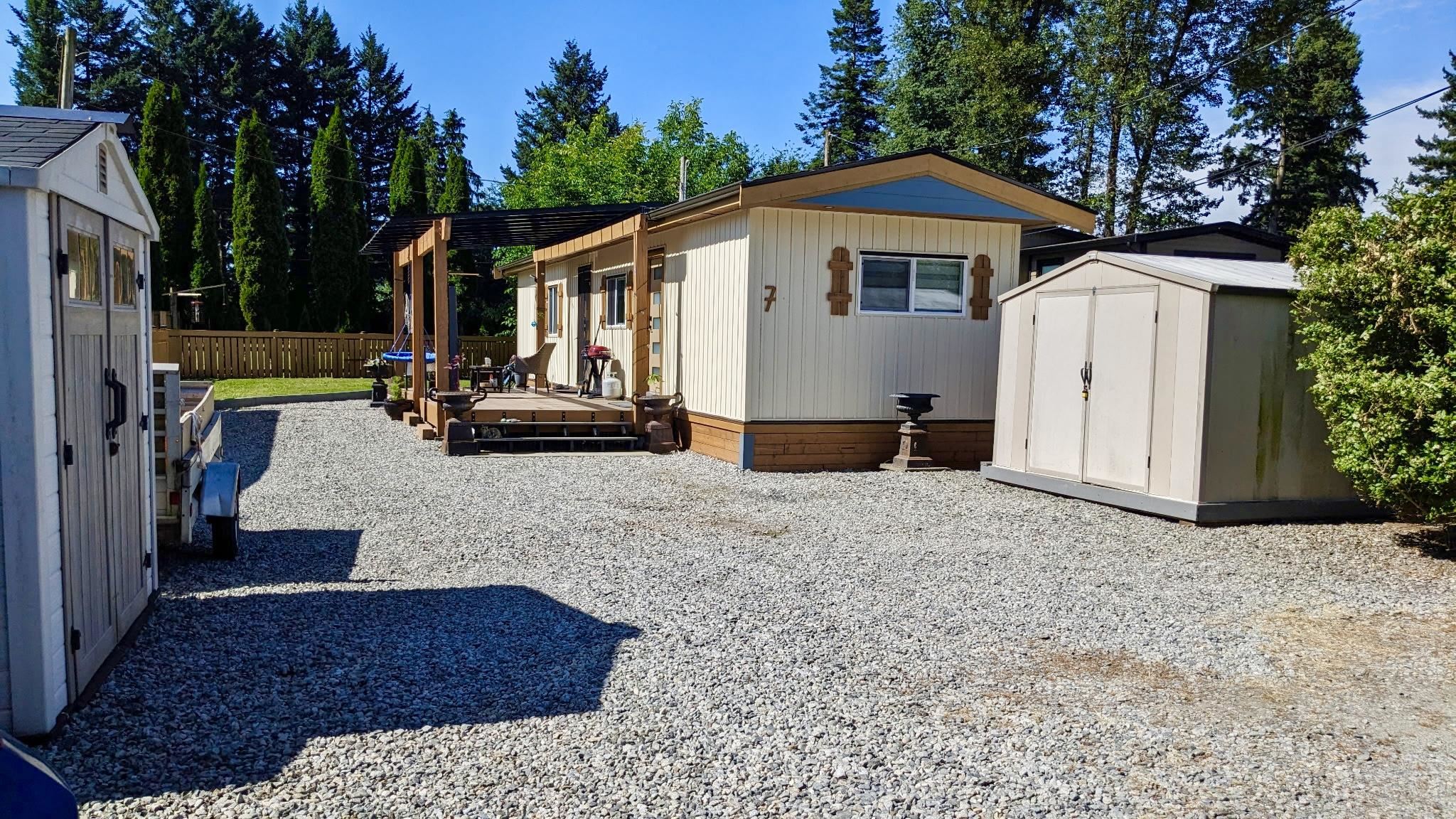 7 8953 SHOOK ROAD Unit: 7