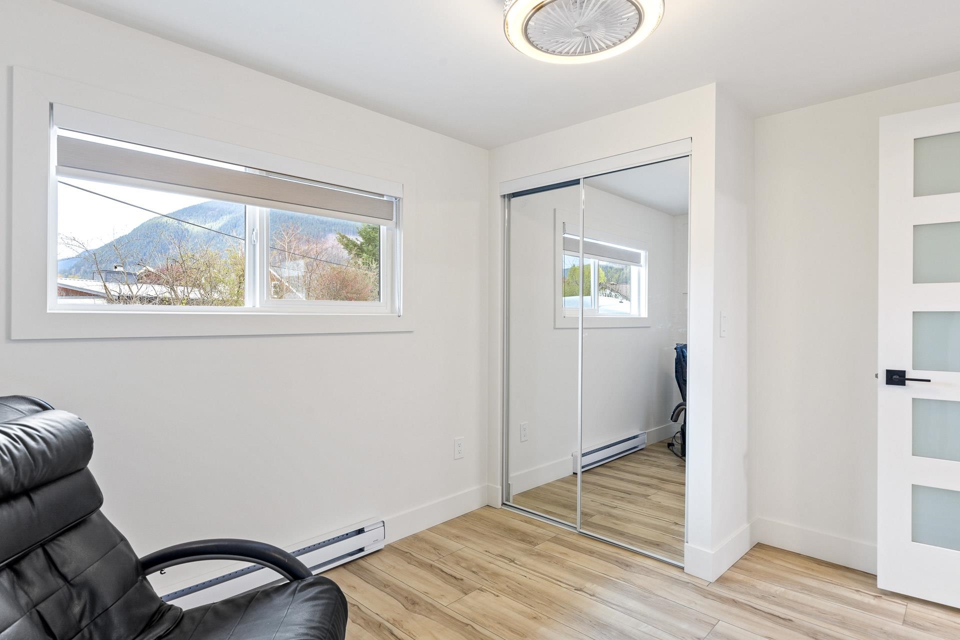 7 8953 SHOOK ROAD Unit: 7