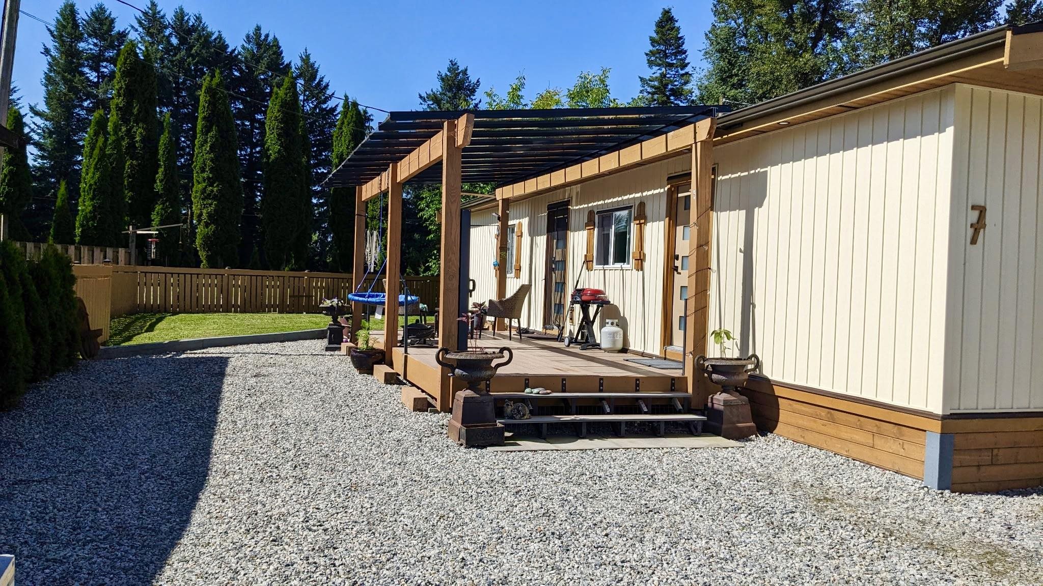 7 8953 SHOOK ROAD Unit: 7