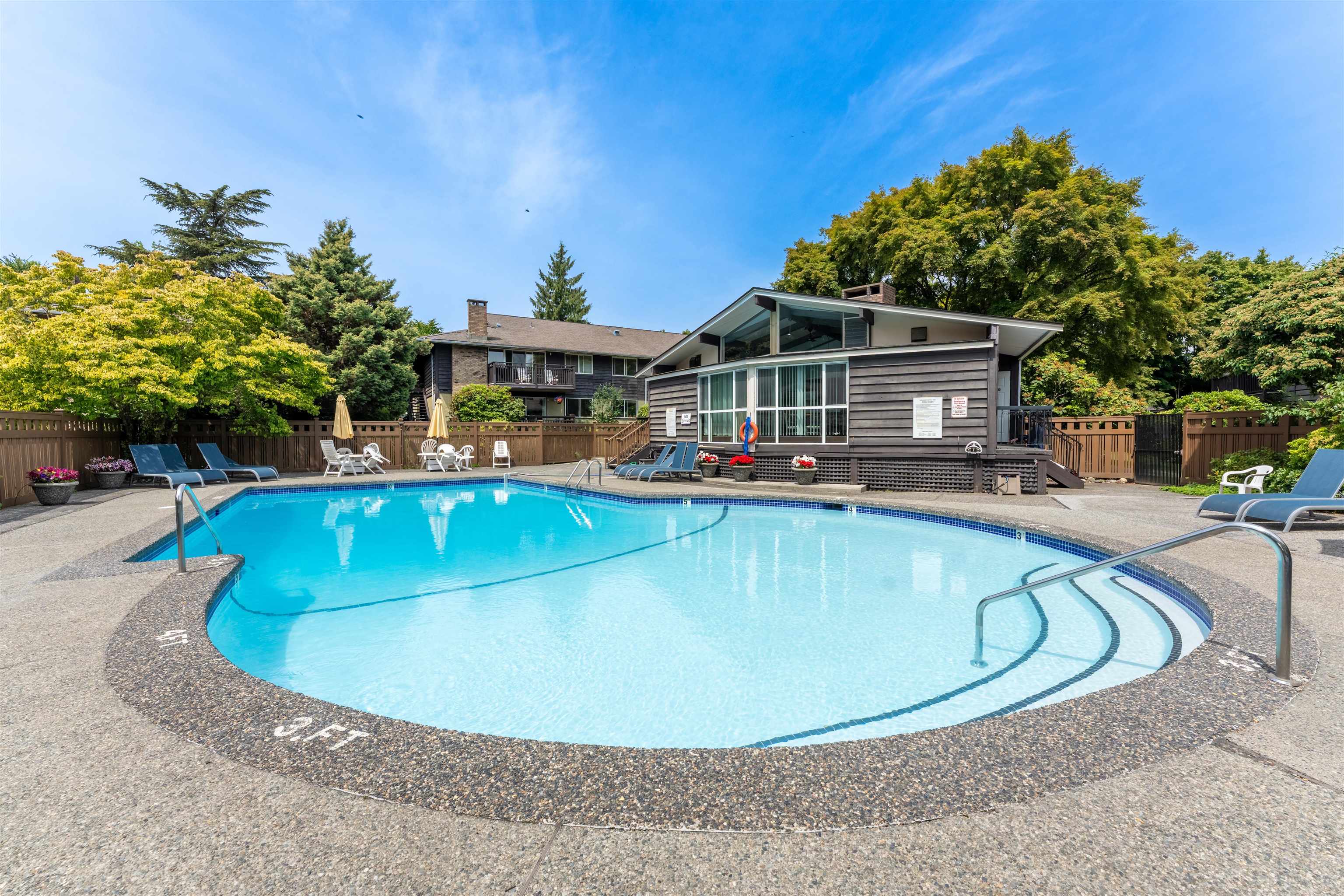 502 555 W 28TH STREET Unit: 502