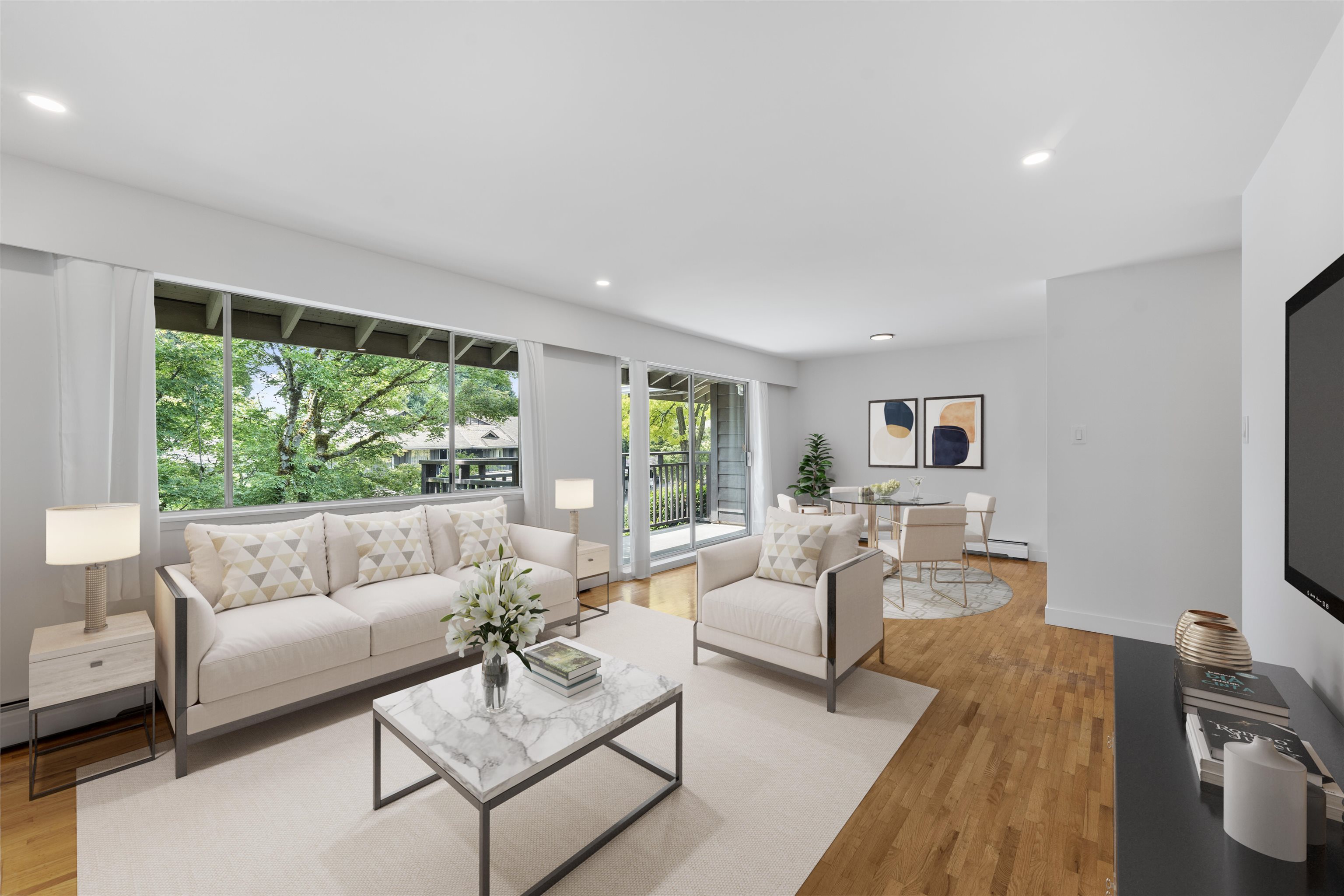 502 555 W 28TH STREET Unit: 502