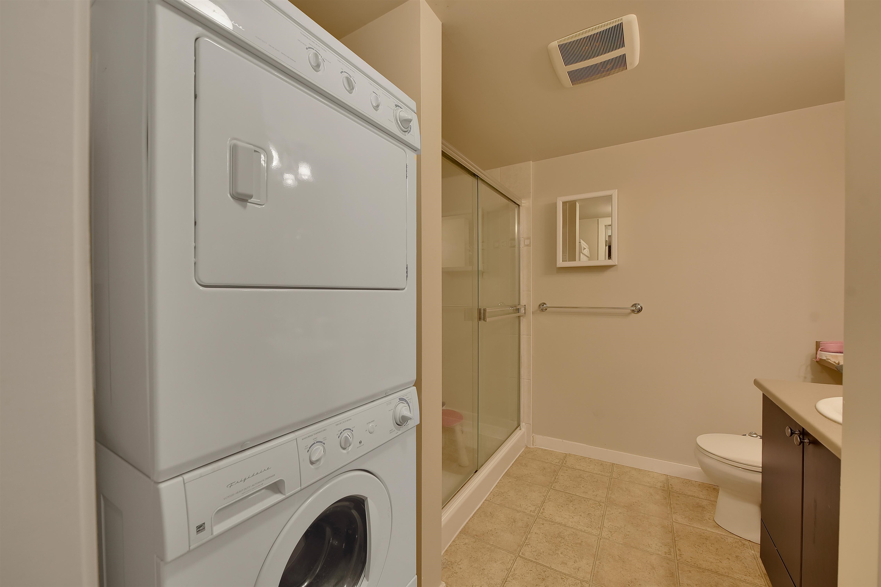310 2955 DIAMOND CRESCENT Unit: 310