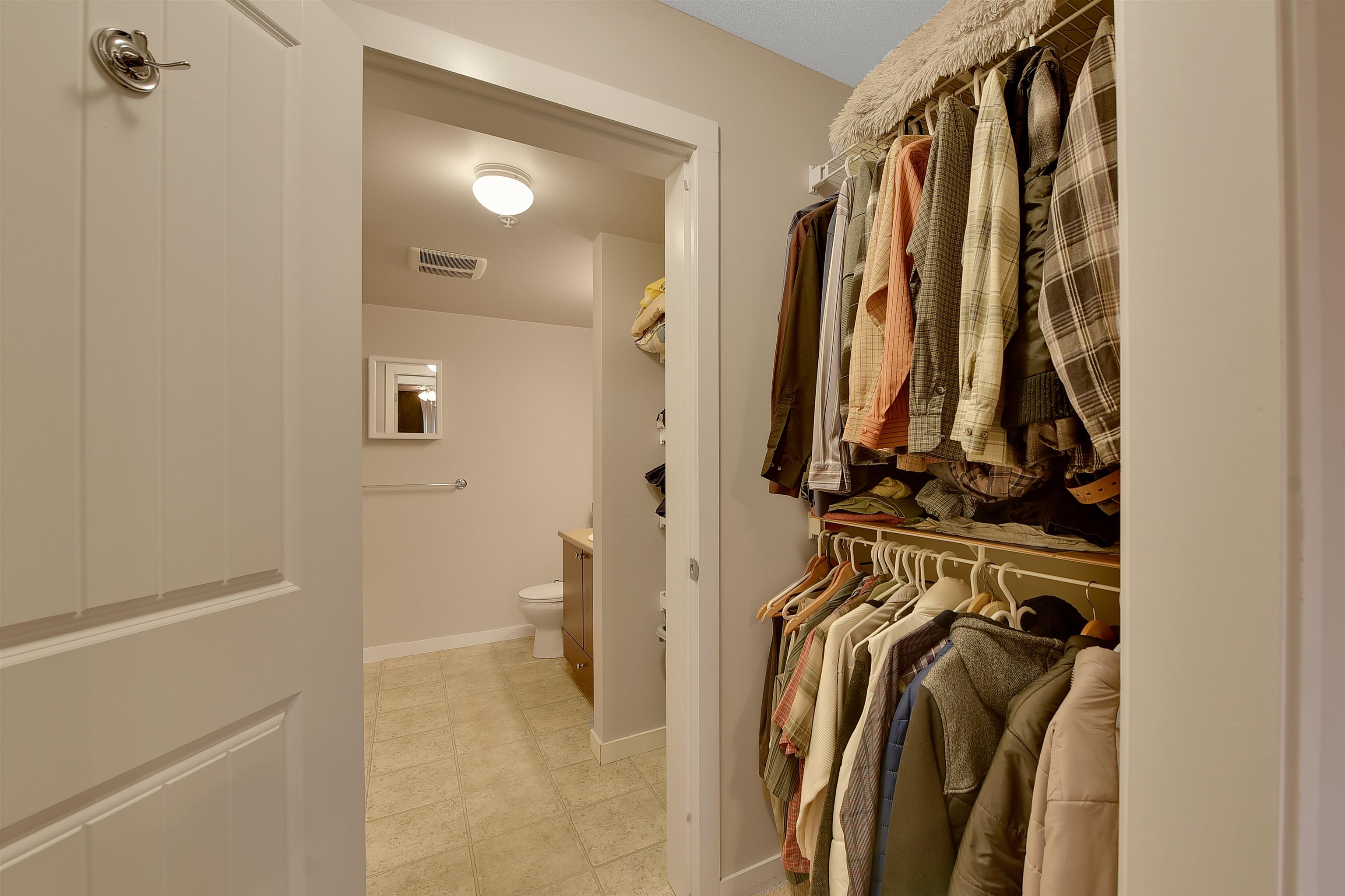 310 2955 DIAMOND CRESCENT Unit: 310