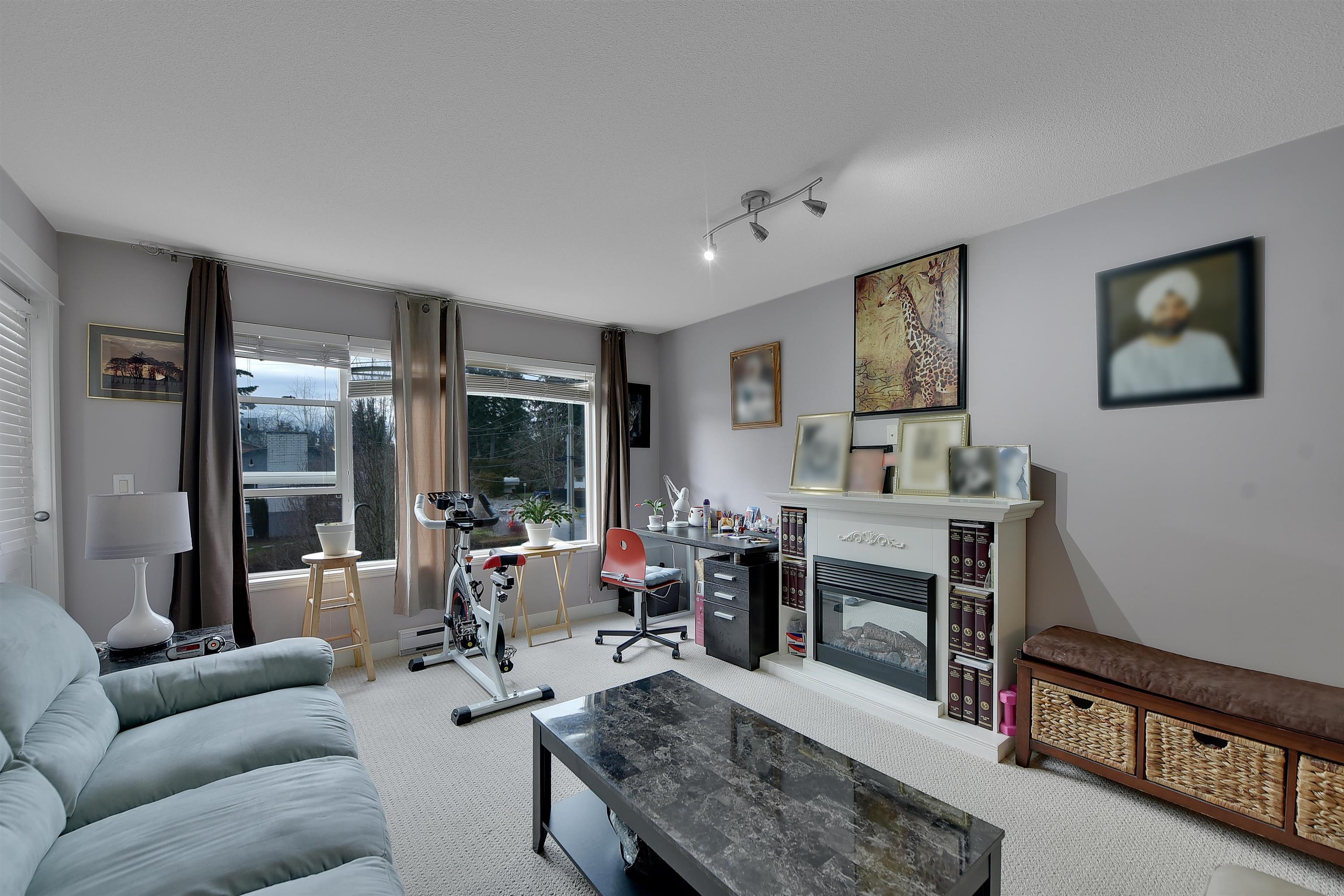 310 2955 DIAMOND CRESCENT Unit: 310