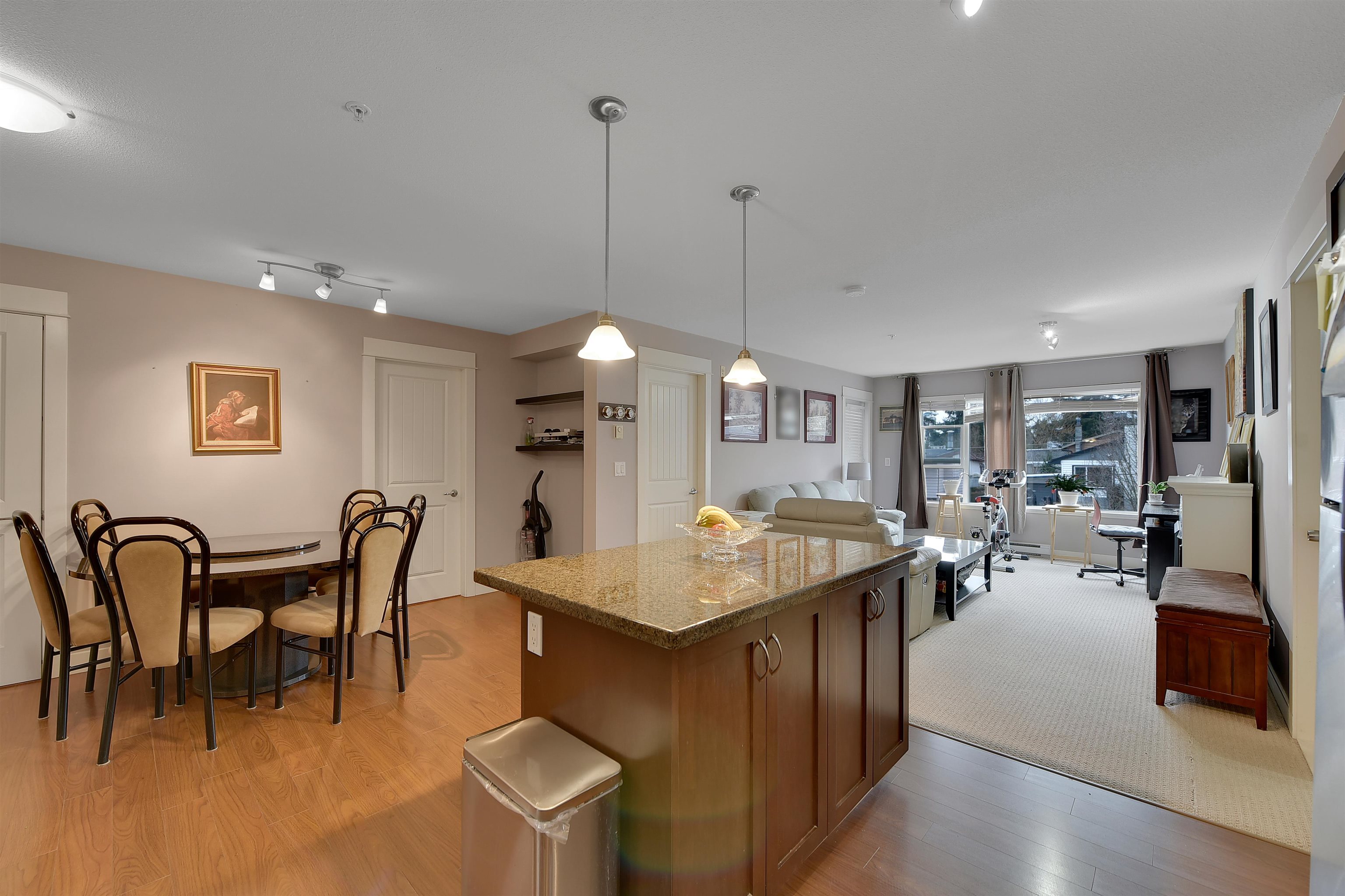 310 2955 DIAMOND CRESCENT Unit: 310