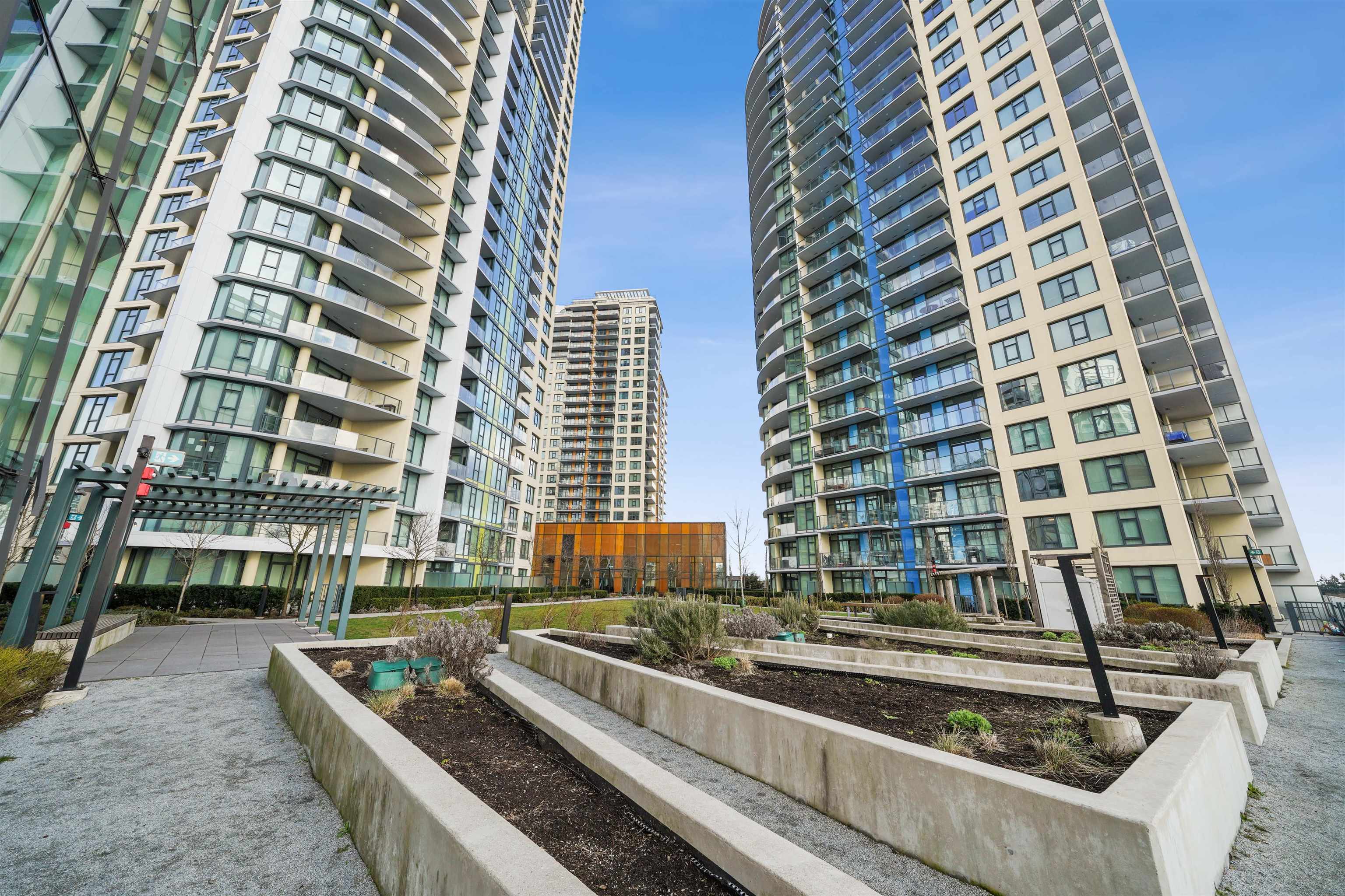 1801 7303 NOBLE LANE Unit: 1801