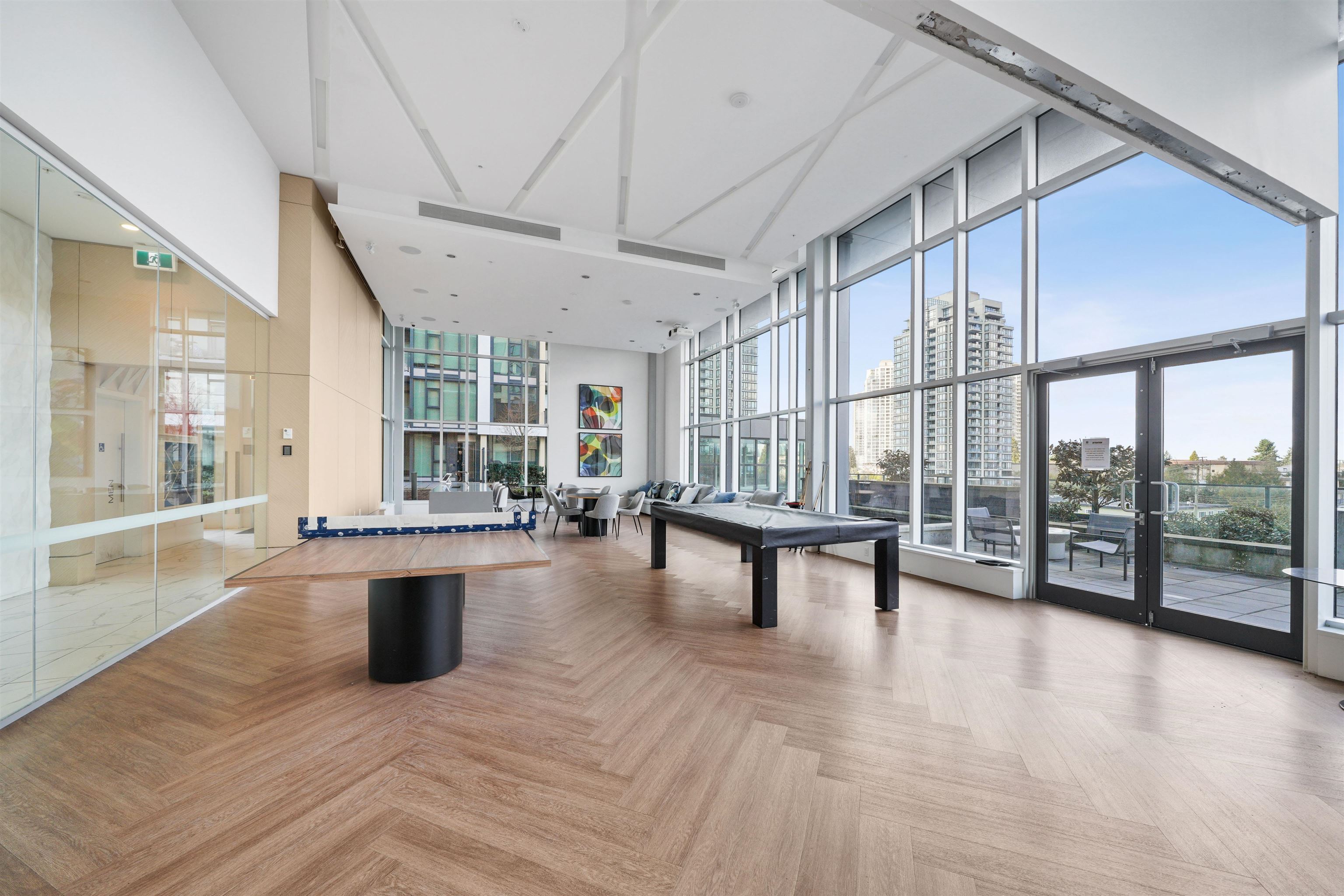 1801 7303 NOBLE LANE Unit: 1801