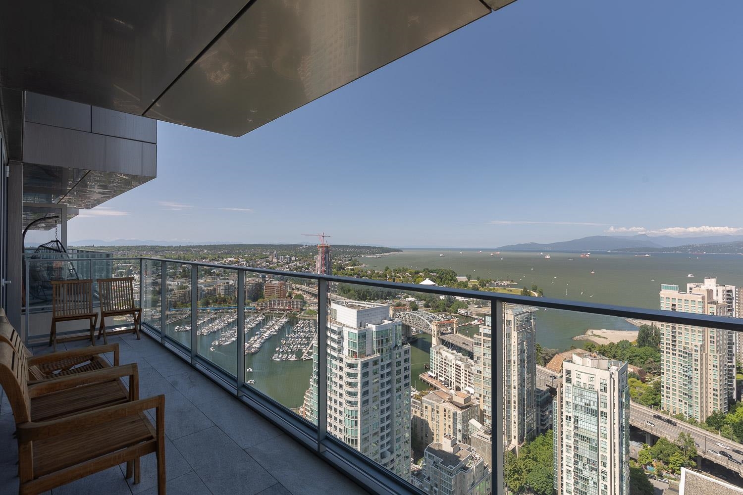 4506 1480 HOWE STREET Unit: 4506
