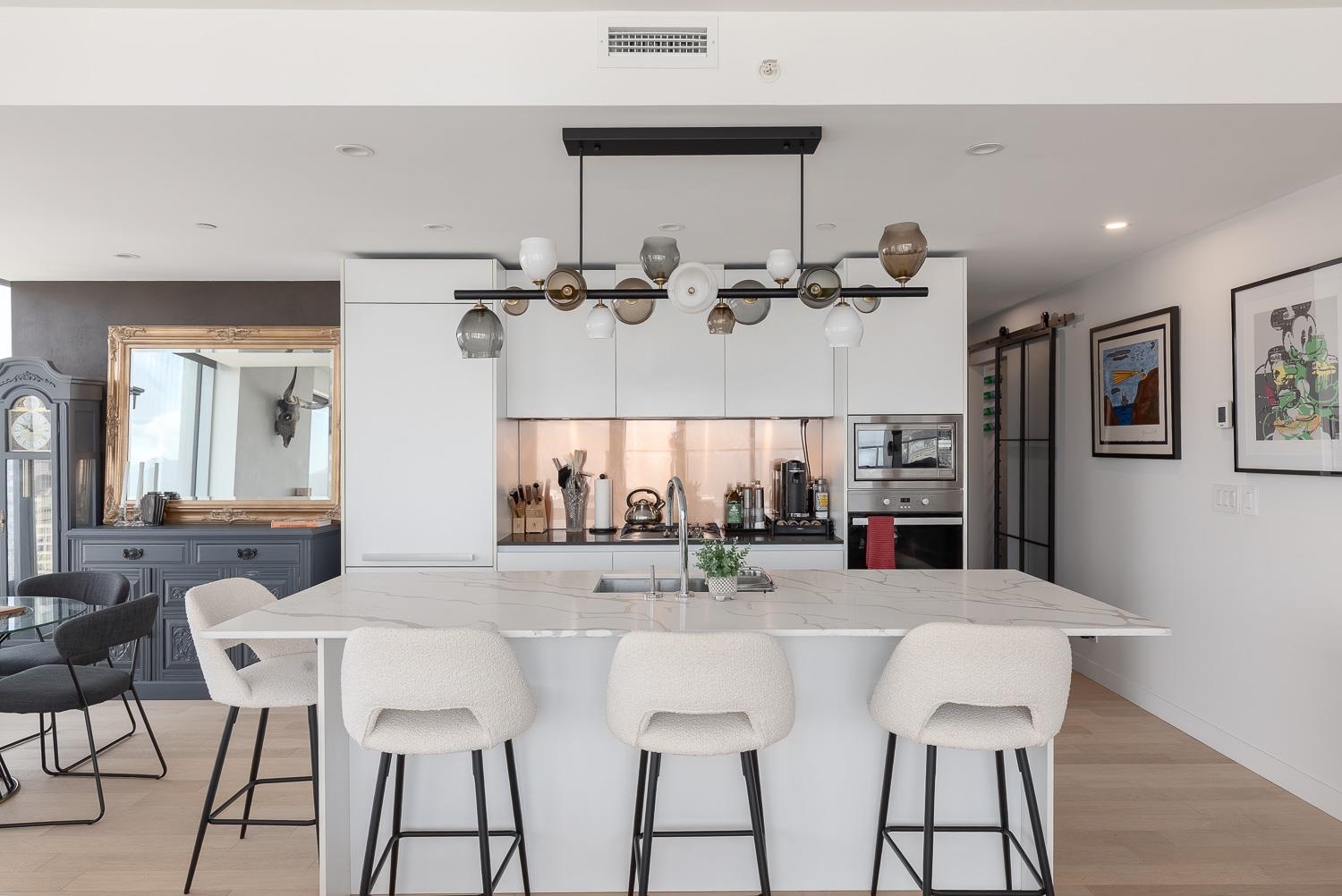 4506 1480 HOWE STREET Unit: 4506