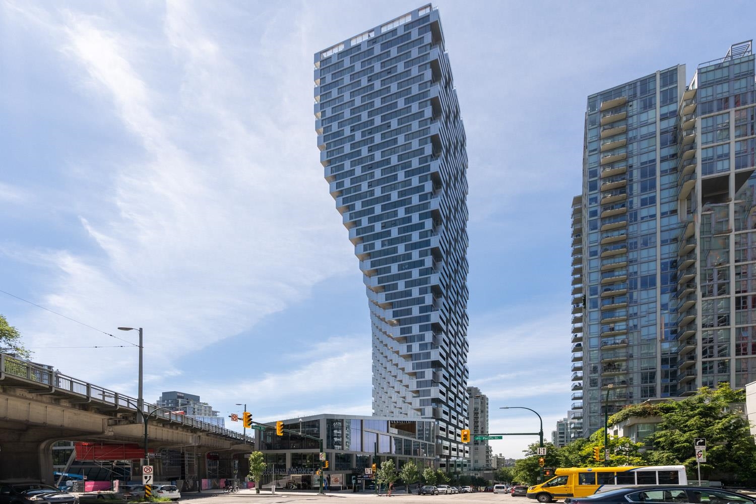 4506 1480 HOWE STREET Unit: 4506