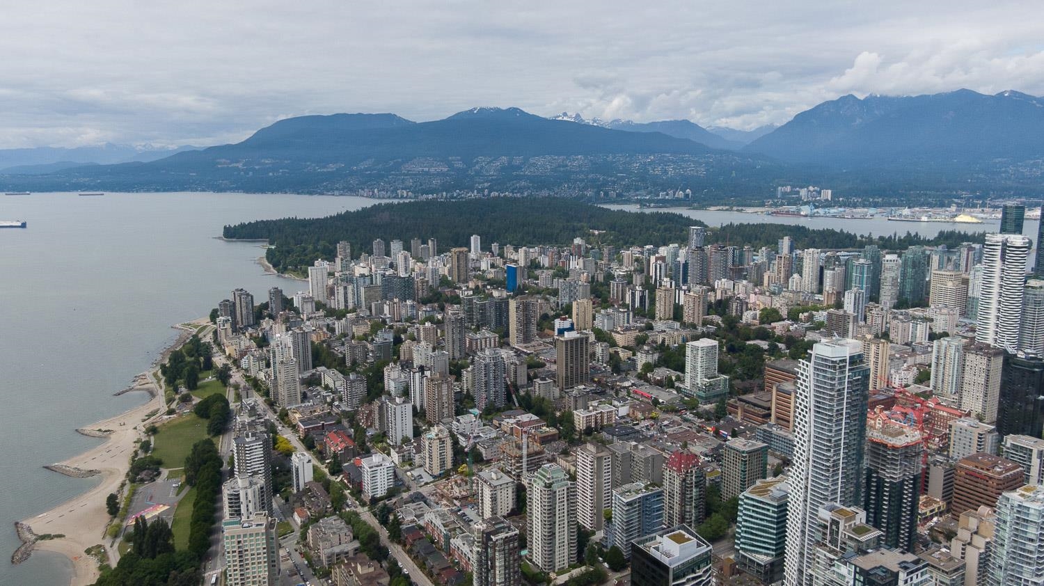 4506 1480 HOWE STREET Unit: 4506