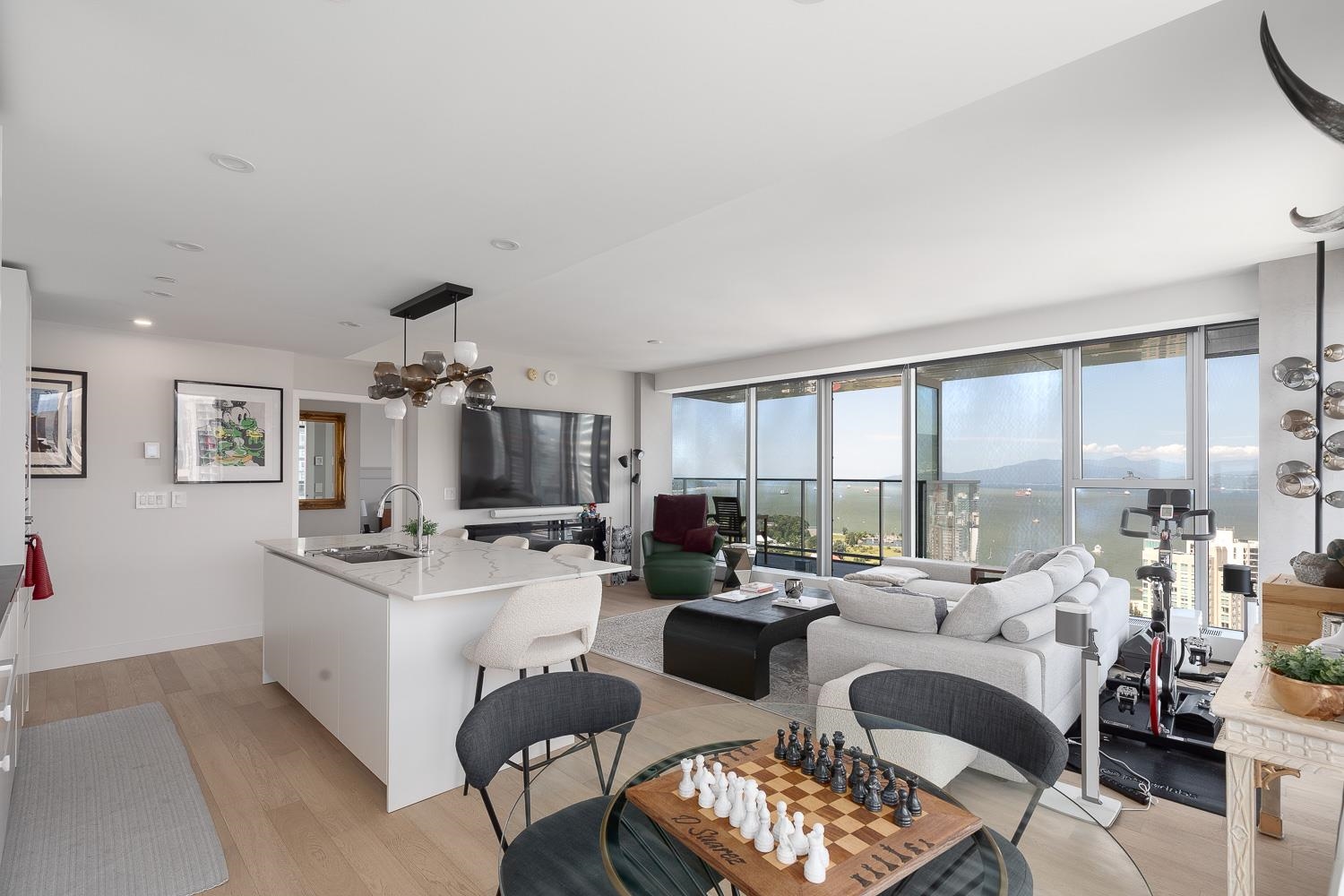 4506 1480 HOWE STREET Unit: 4506