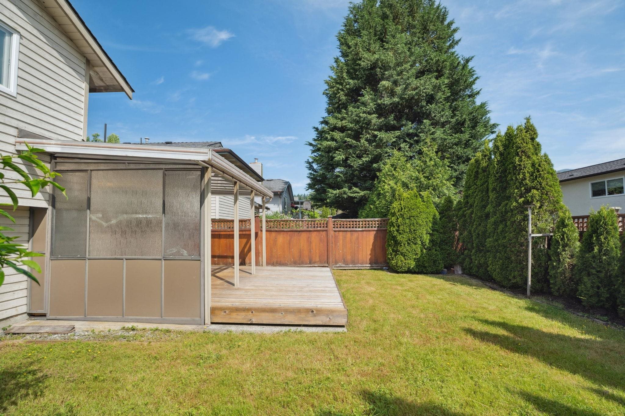 1163 FALCON DRIVE