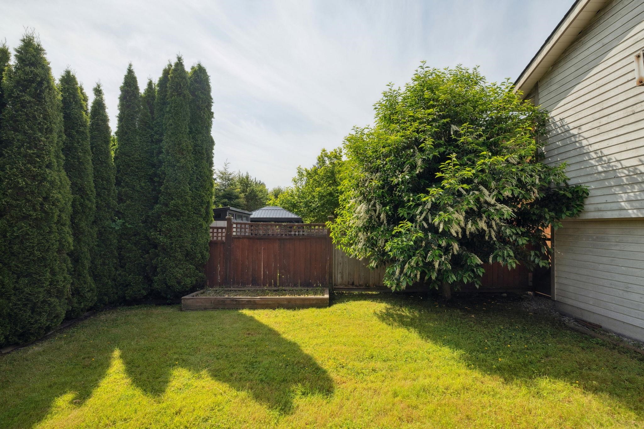 1163 FALCON DRIVE