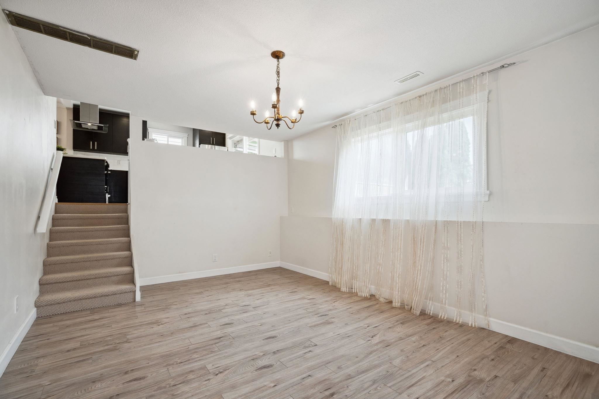 1163 FALCON DRIVE