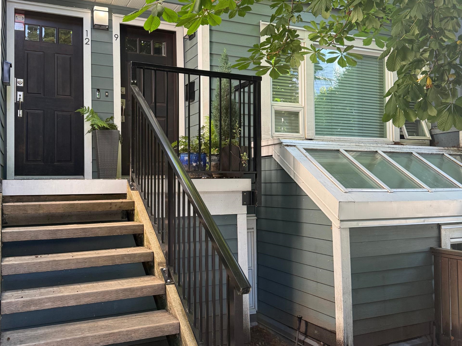 9 1081 W 8TH AVENUE Unit: 9