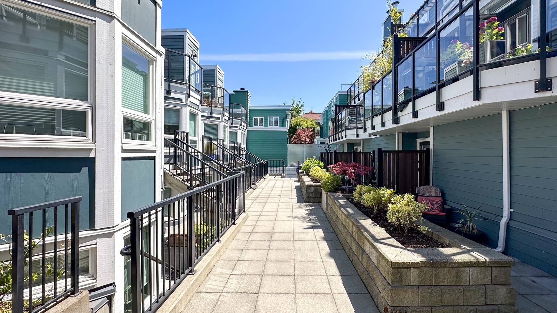 9 1081 W 8TH AVENUE Unit: 9