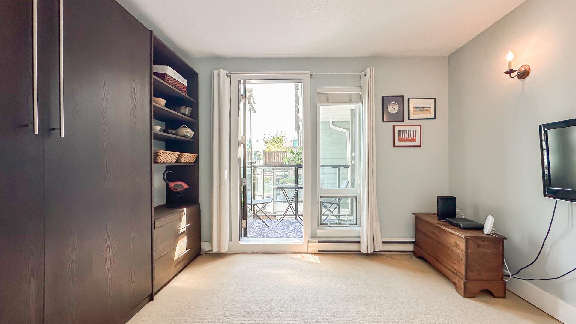 9 1081 W 8TH AVENUE Unit: 9