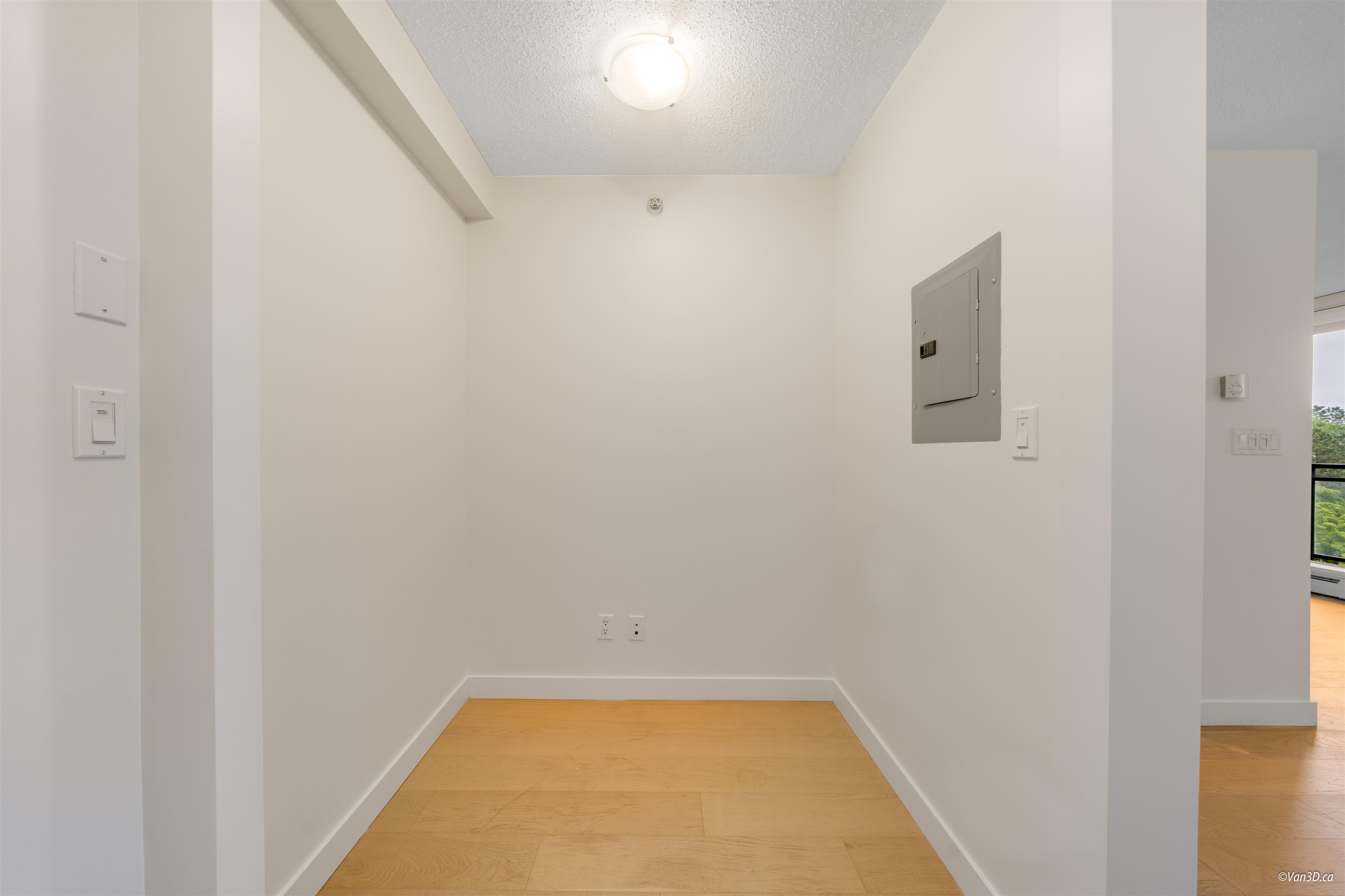 401 13380 108 AVENUE Unit: 401