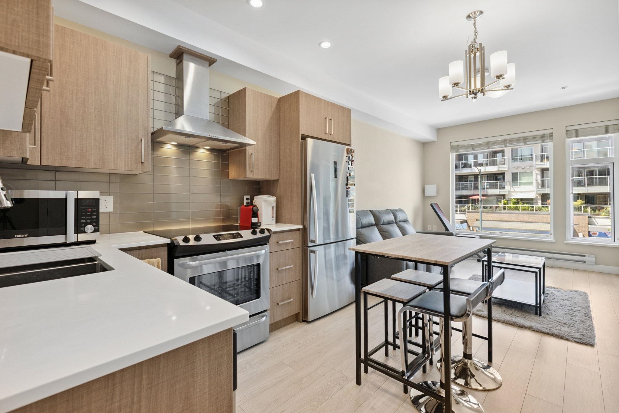 218 1838 RENFREW STREET Unit: 218
