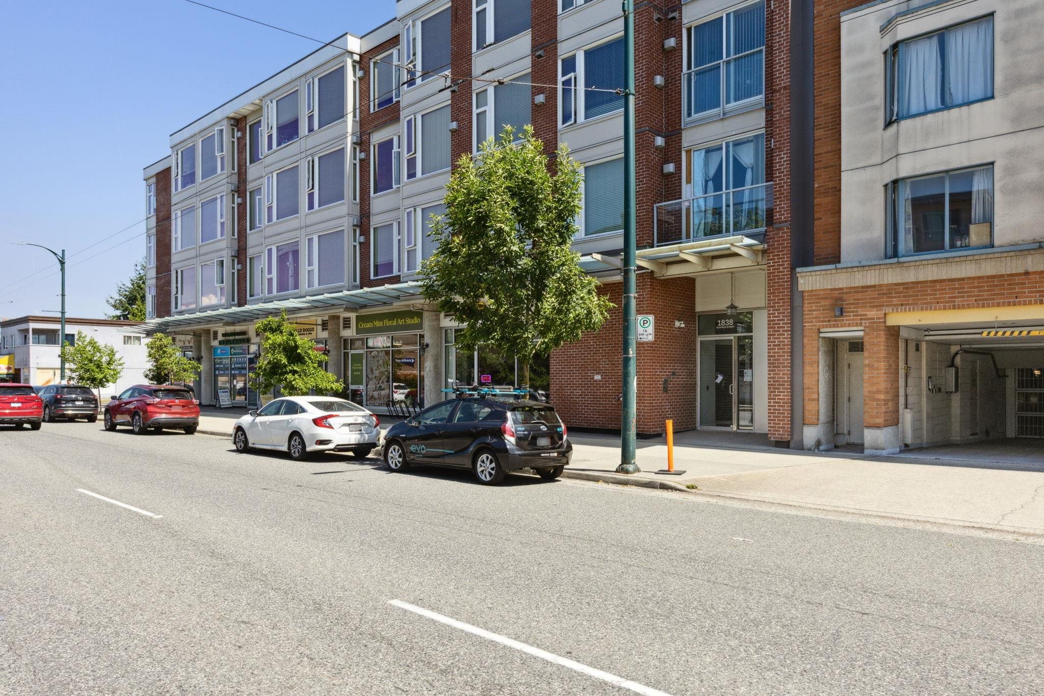 218 1838 RENFREW STREET Unit: 218