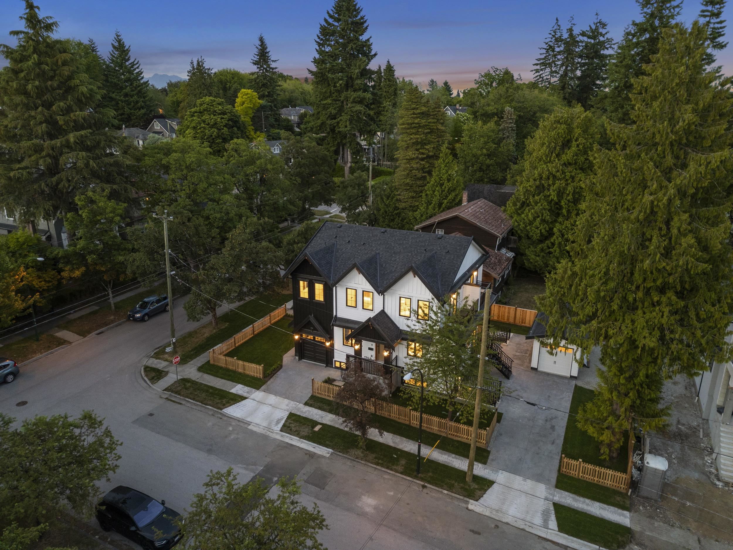 3218 W 39TH AVENUE