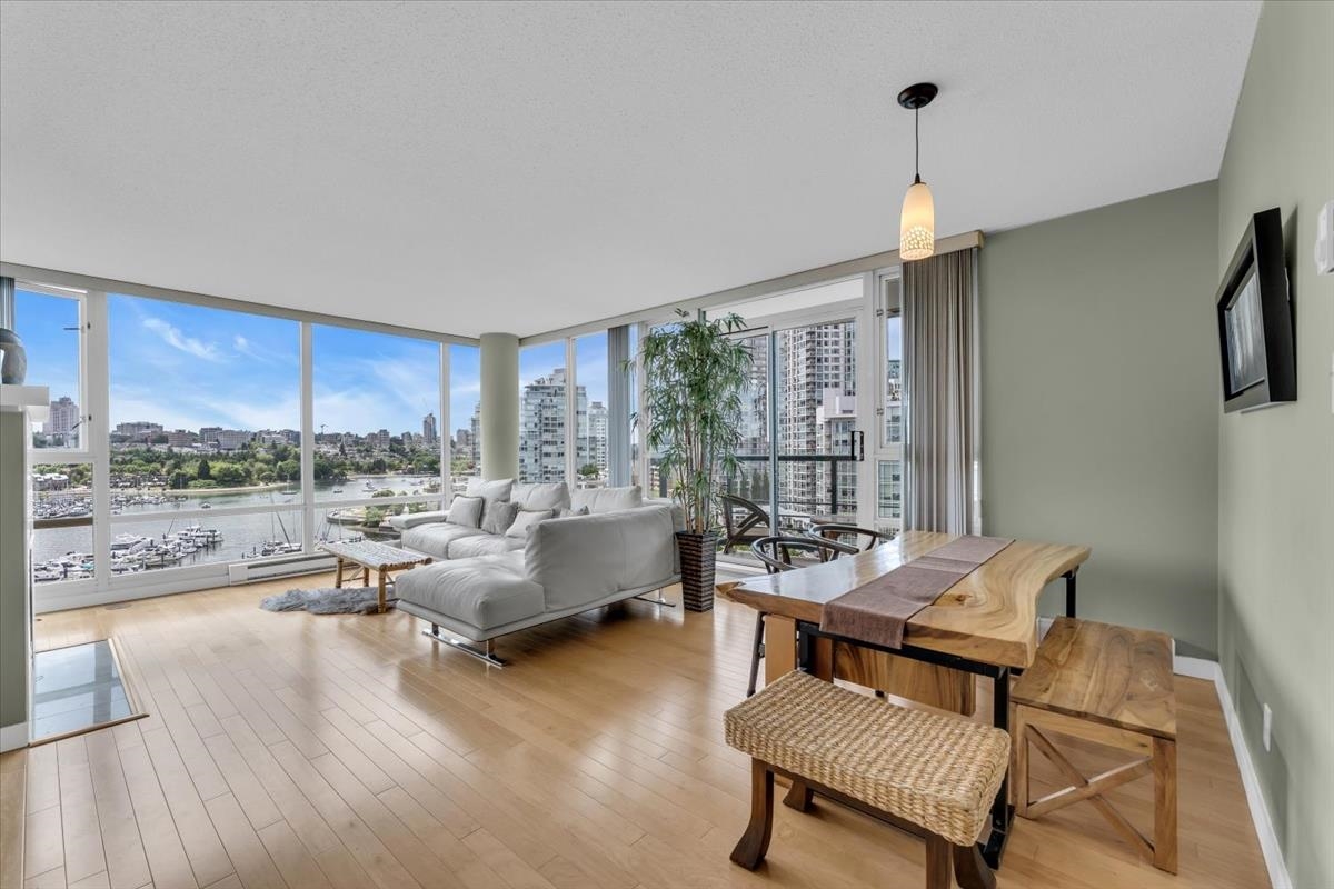 1503 1067 MARINASIDE CRESCENT Unit: 1503