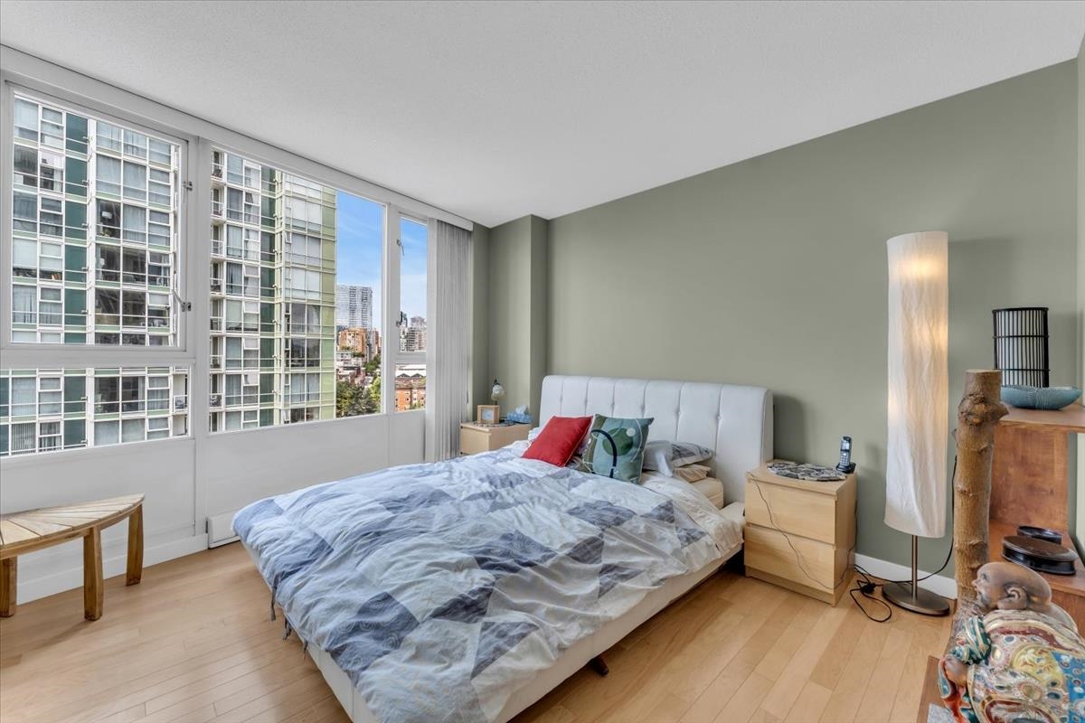 1503 1067 MARINASIDE CRESCENT Unit: 1503