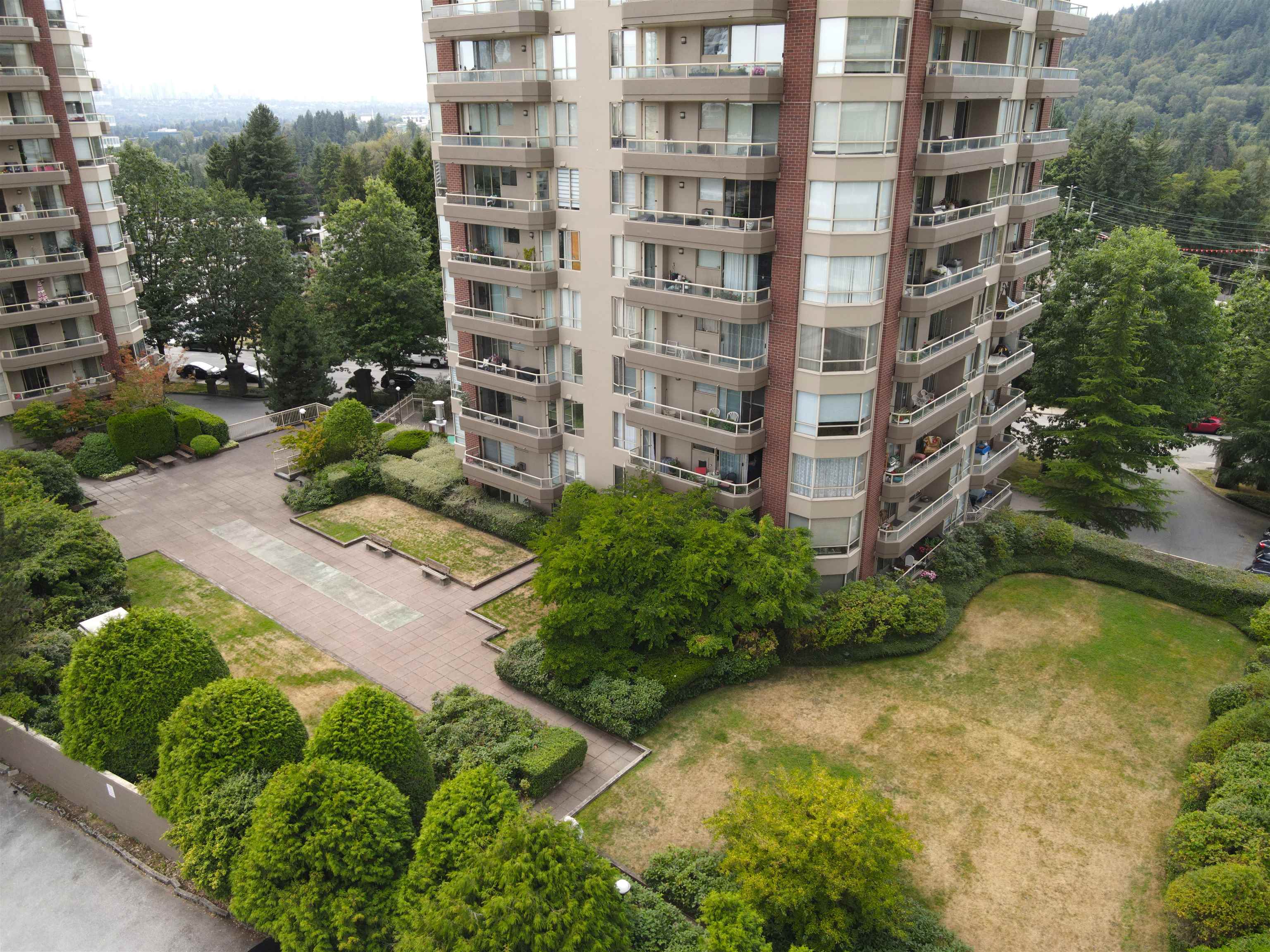 903 738 FARROW STREET Unit: 903
