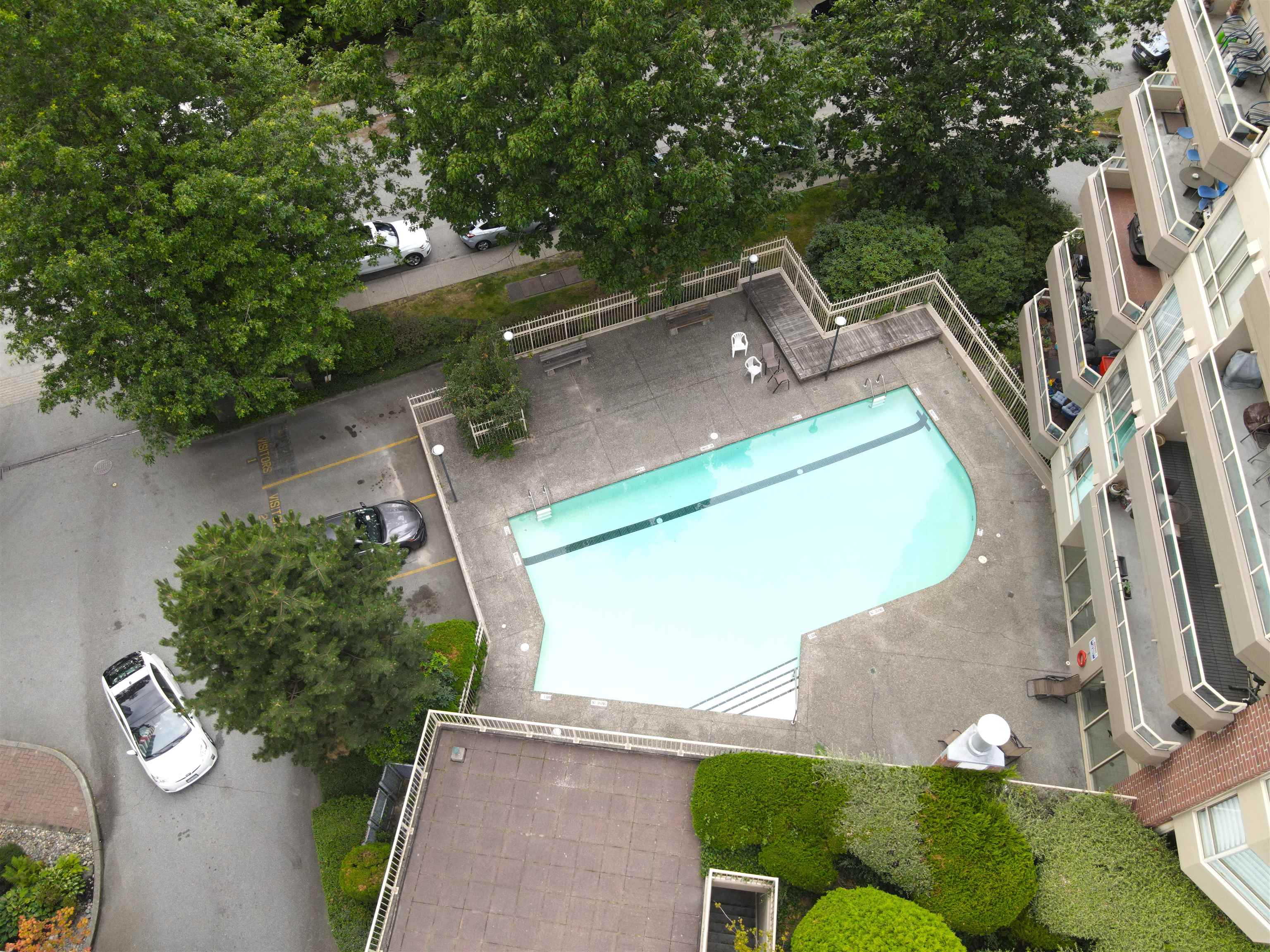 903 738 FARROW STREET Unit: 903
