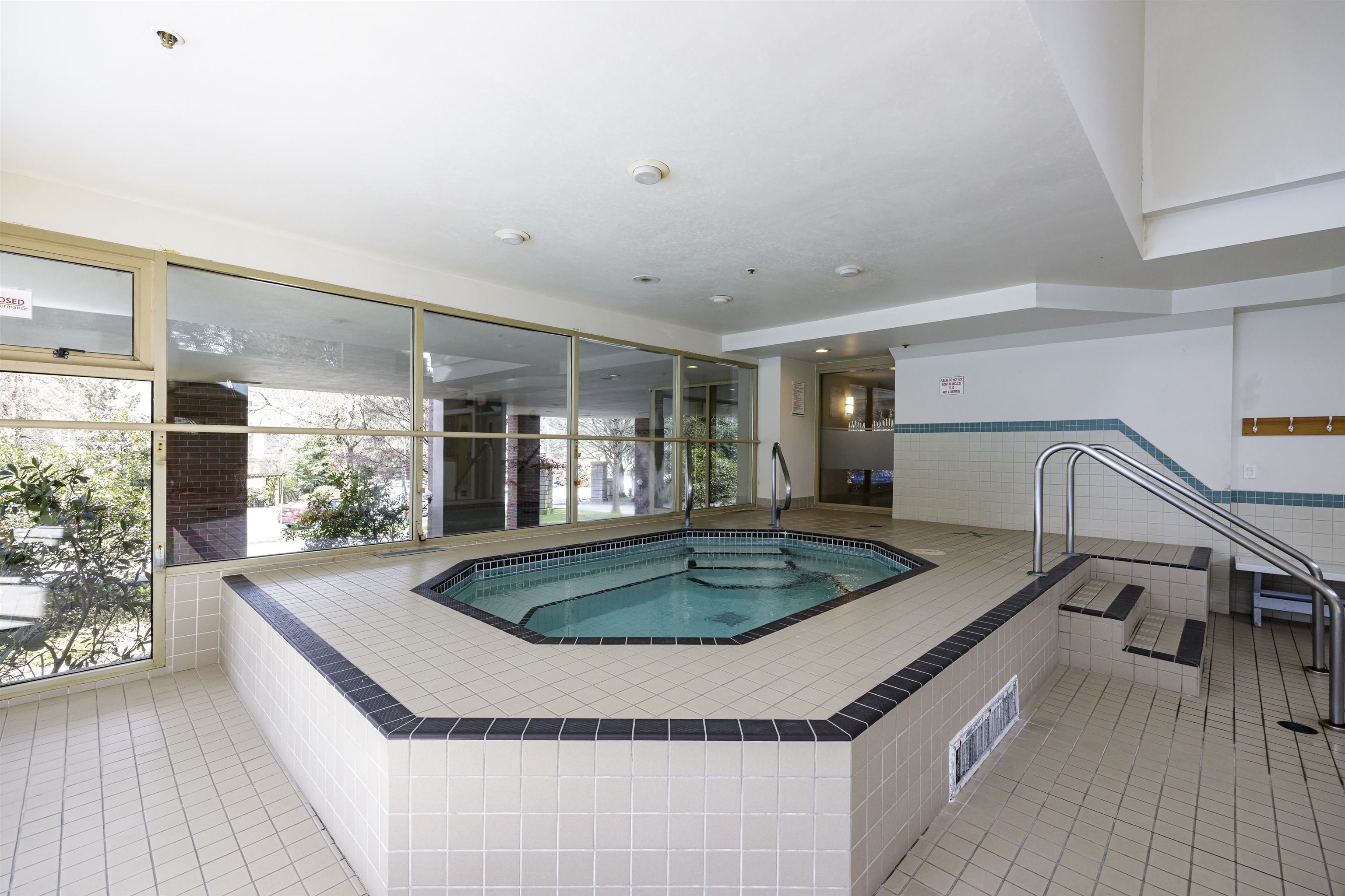 903 738 FARROW STREET Unit: 903