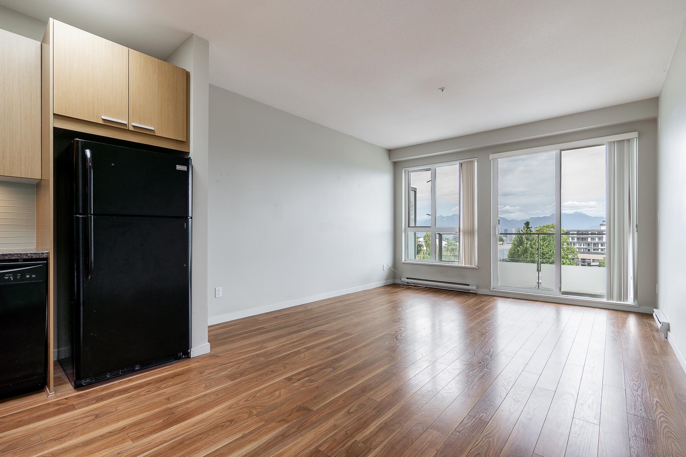 PH16 5388 GRIMMER STREET Unit: PH16