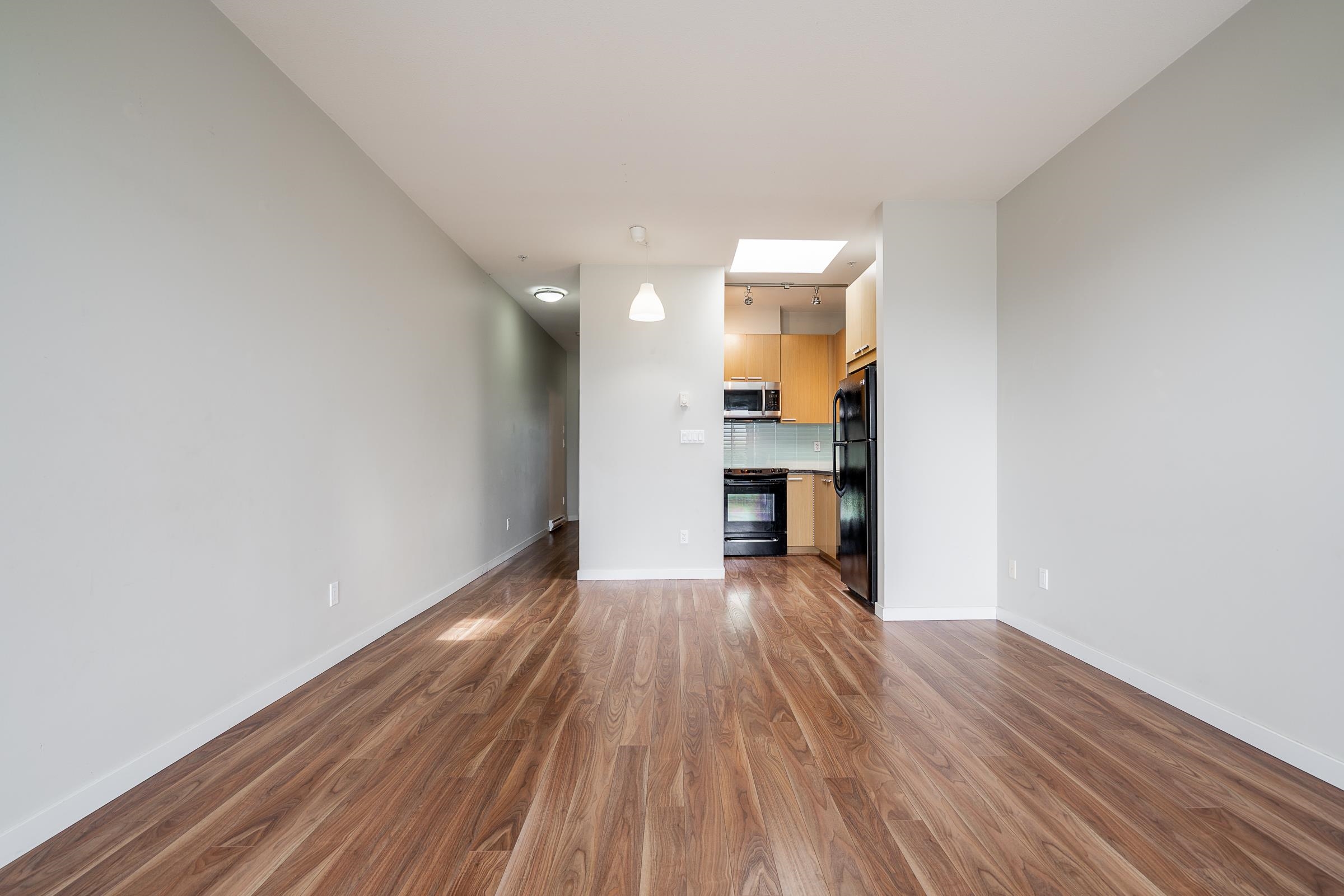 PH16 5388 GRIMMER STREET Unit: PH16