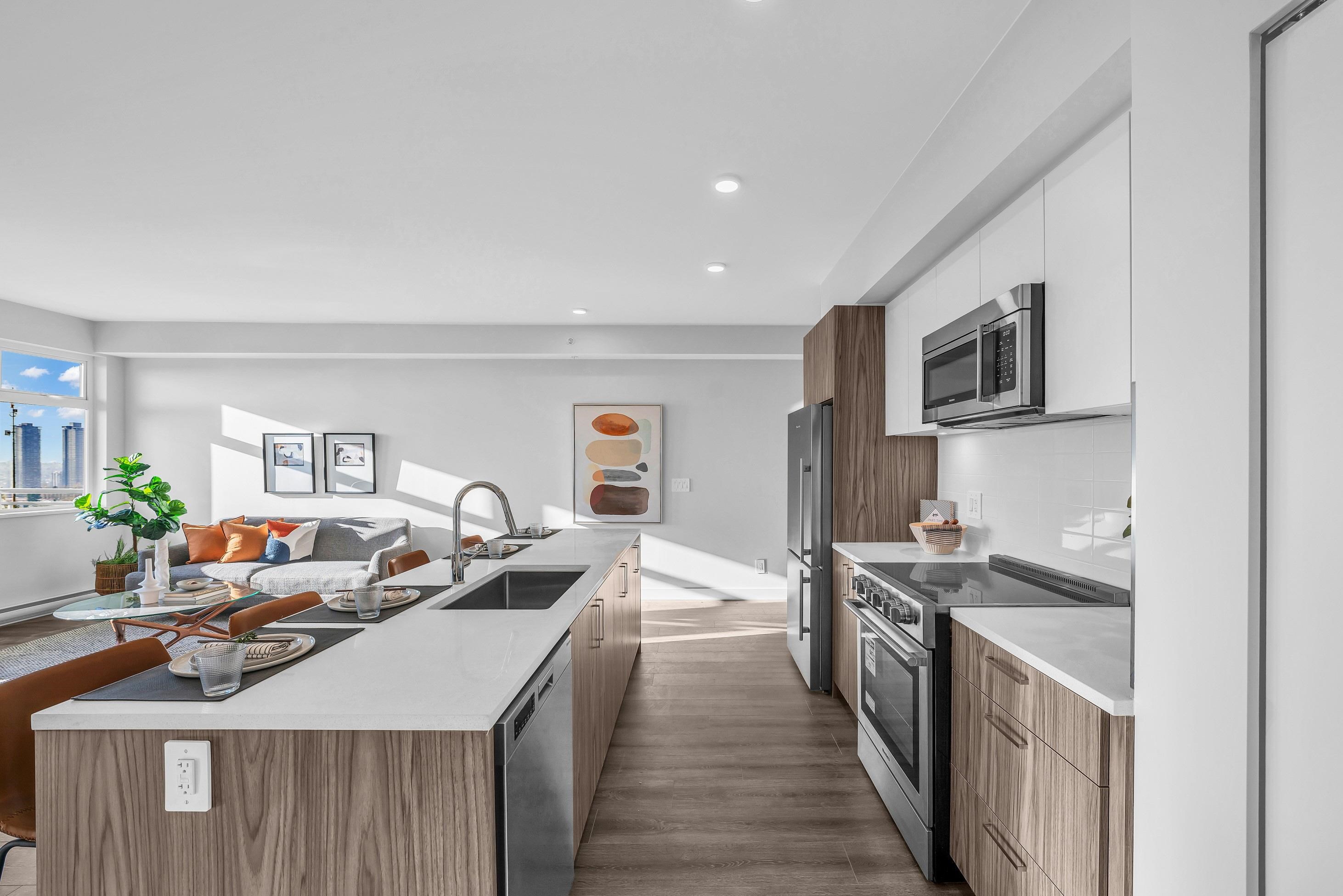 404 5535 HASTINGS STREET Unit: 404