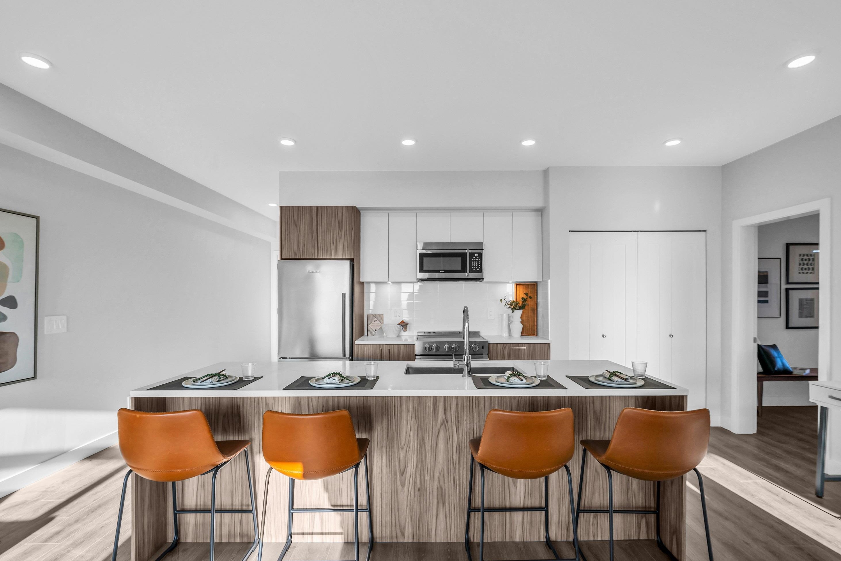 404 5535 HASTINGS STREET Unit: 404