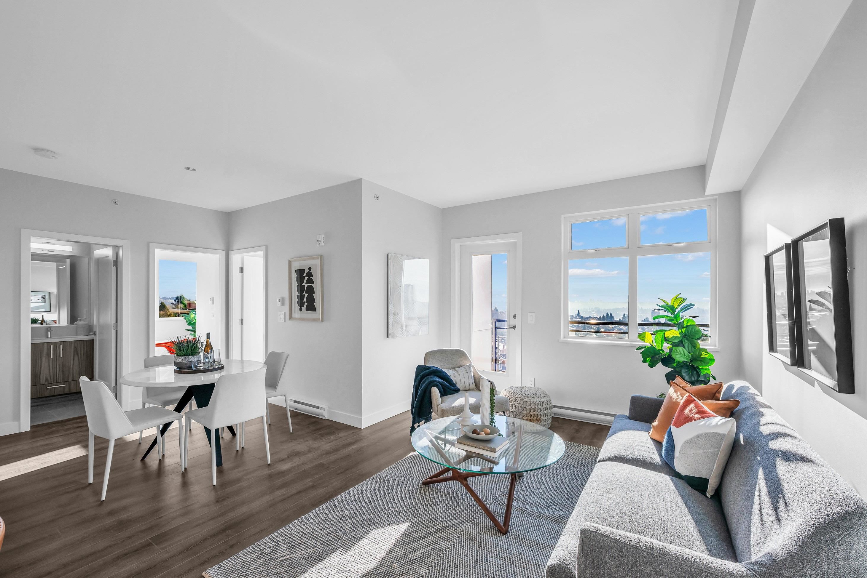 404 5535 HASTINGS STREET Unit: 404