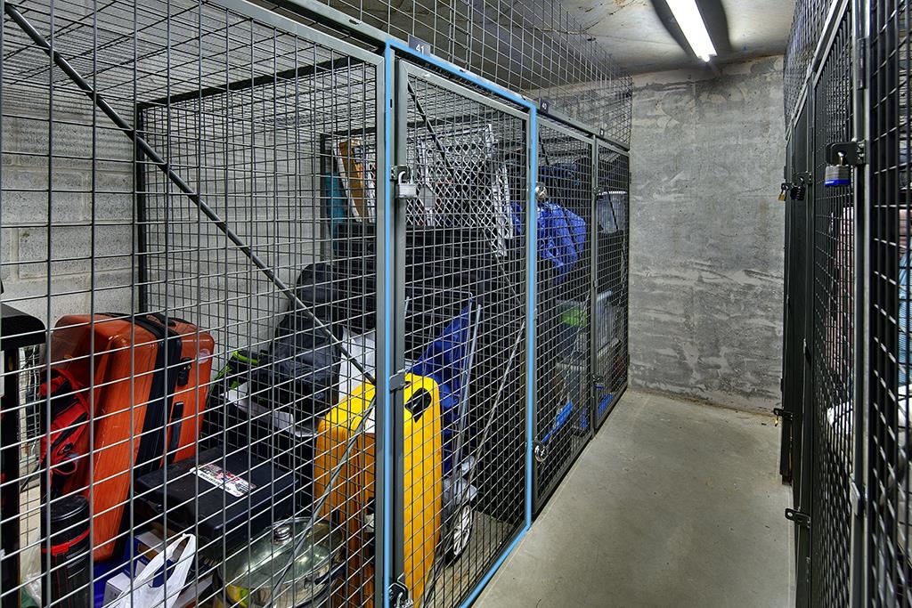 1106 3007 GLEN DRIVE Unit: 1106