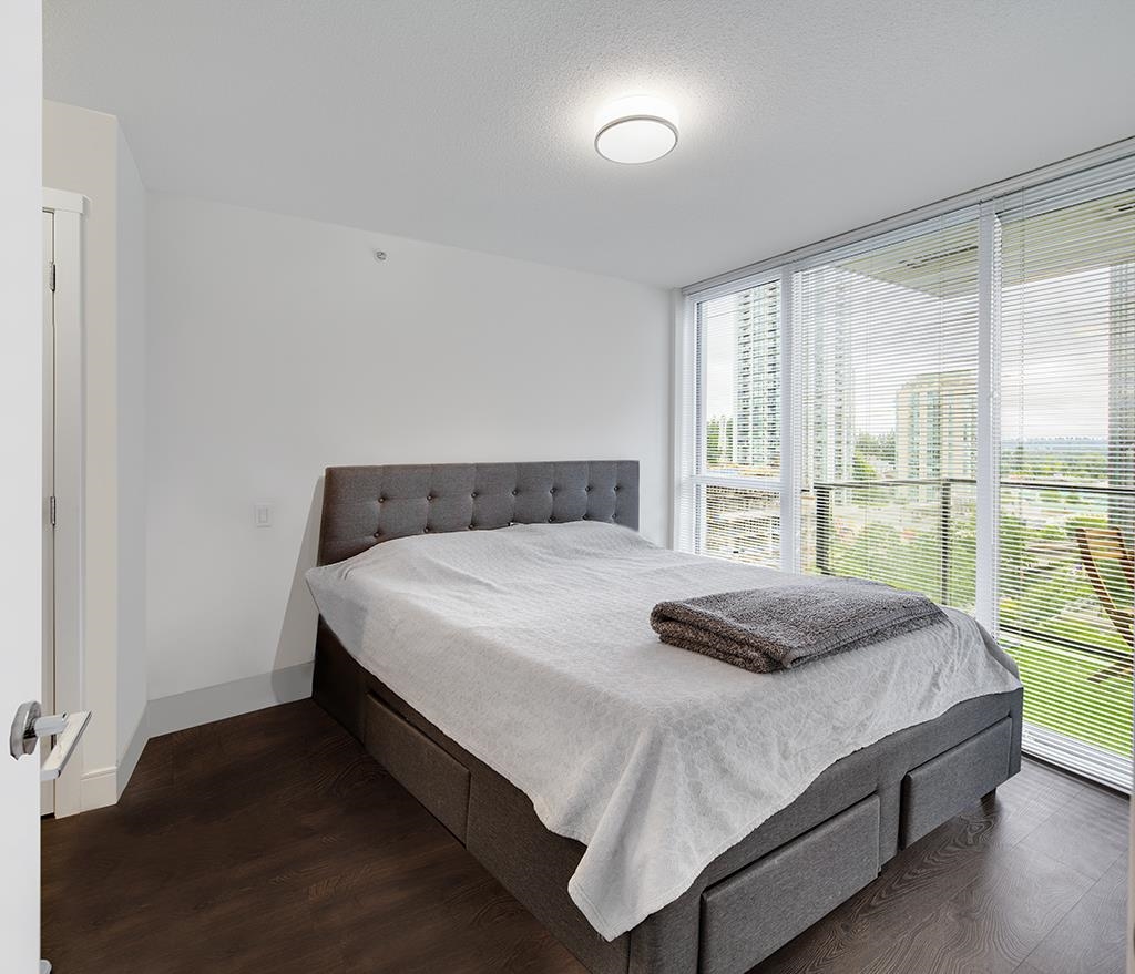1106 3007 GLEN DRIVE Unit: 1106