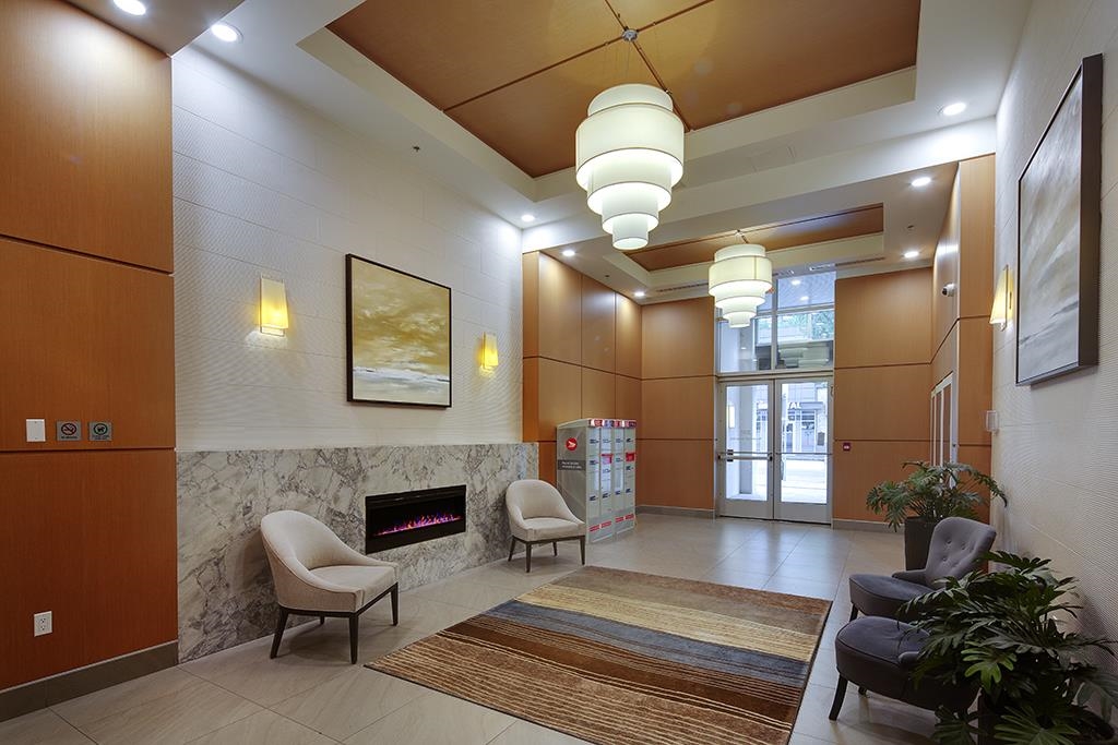 1106 3007 GLEN DRIVE Unit: 1106