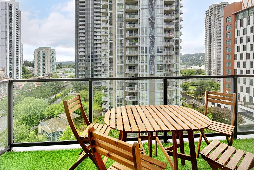 1106 3007 GLEN DRIVE Unit: 1106