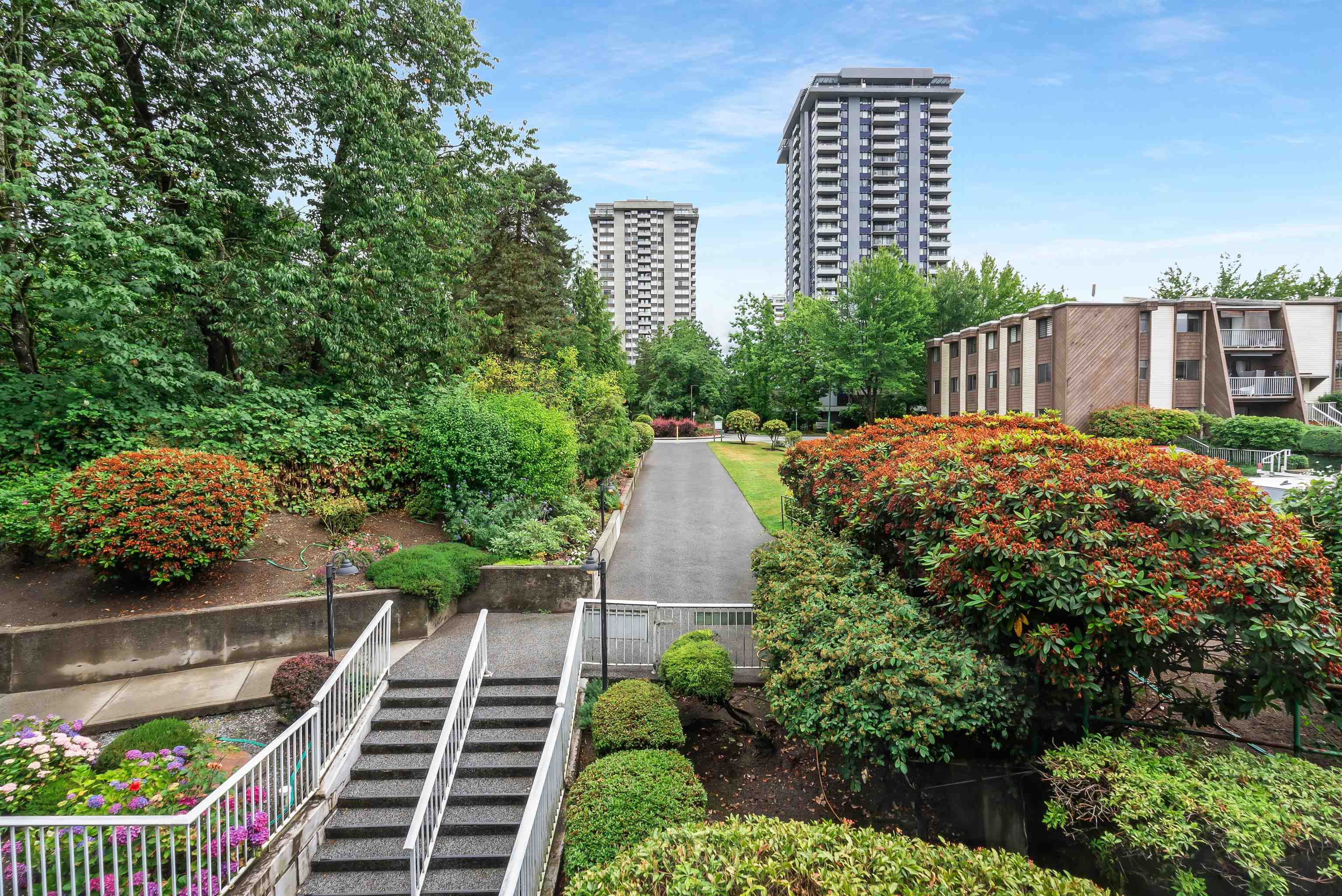 217 3901 CARRIGAN COURT Unit: 217