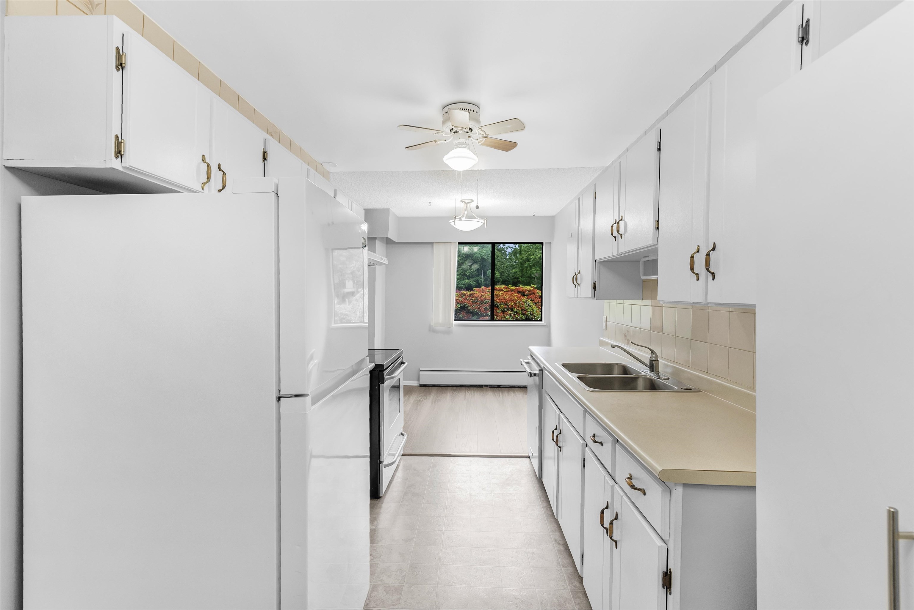 217 3901 CARRIGAN COURT Unit: 217