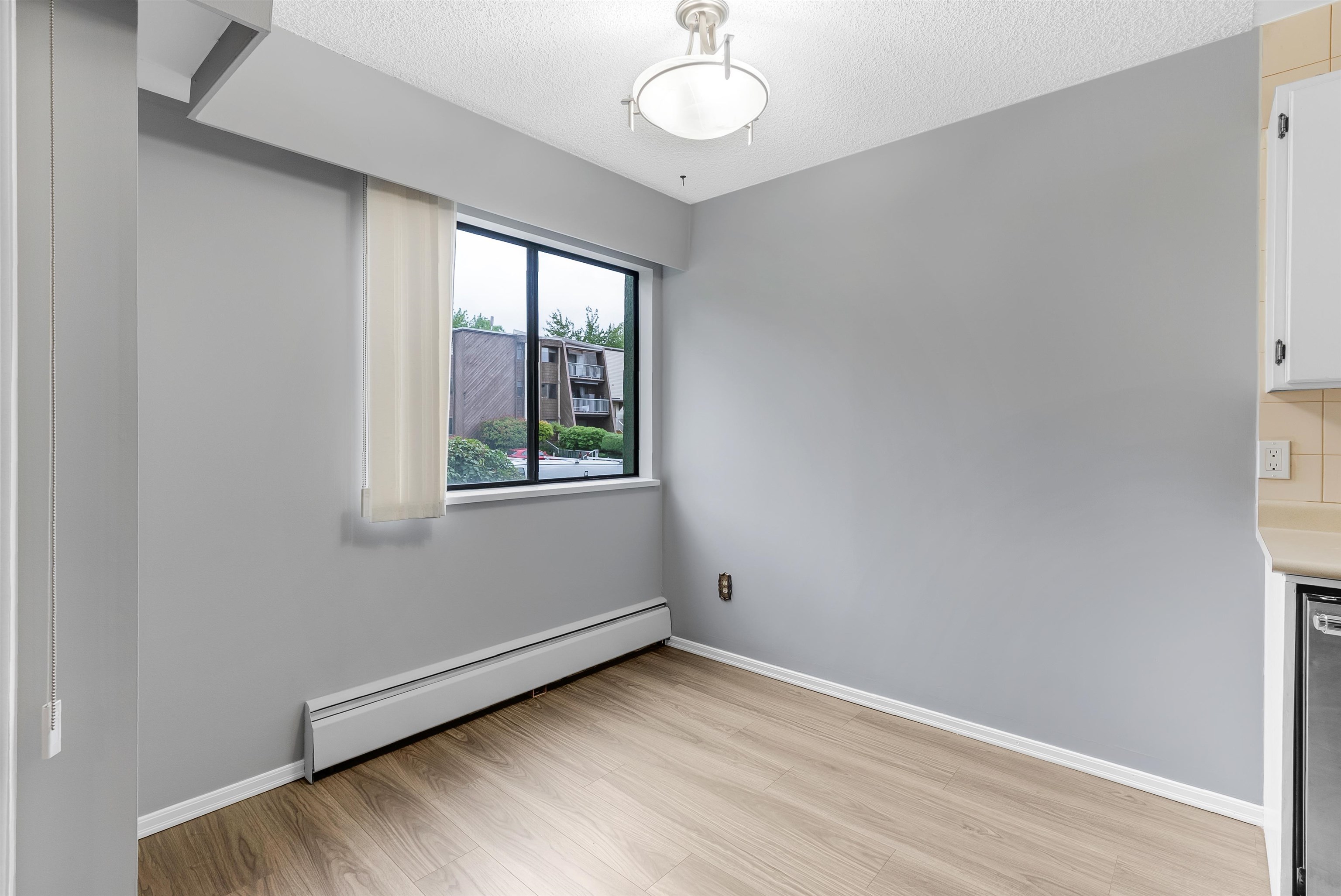 217 3901 CARRIGAN COURT Unit: 217