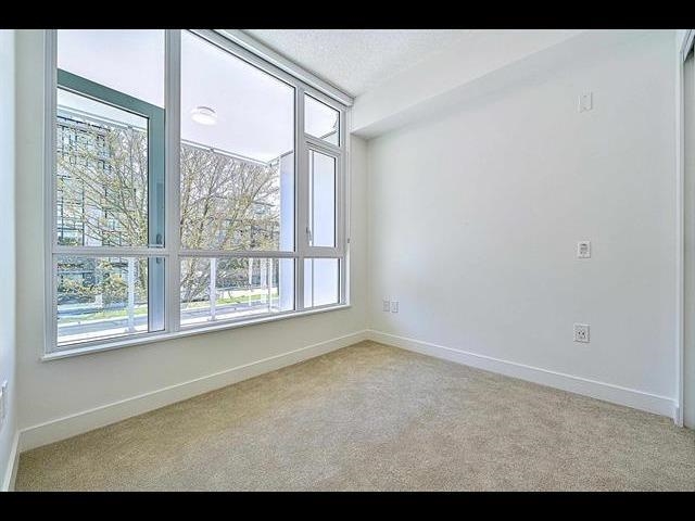210 469 W KING EDWARD AVENUE Unit: 210