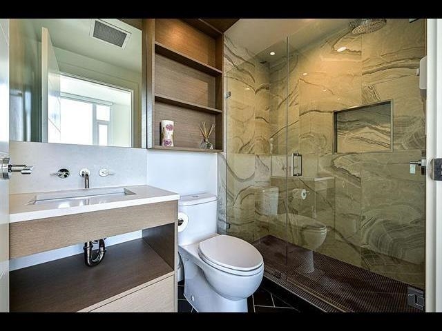 210 469 W KING EDWARD AVENUE Unit: 210