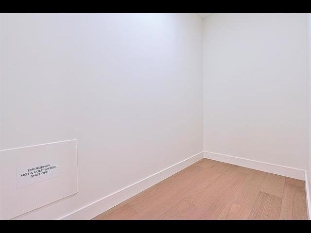 210 469 W KING EDWARD AVENUE Unit: 210