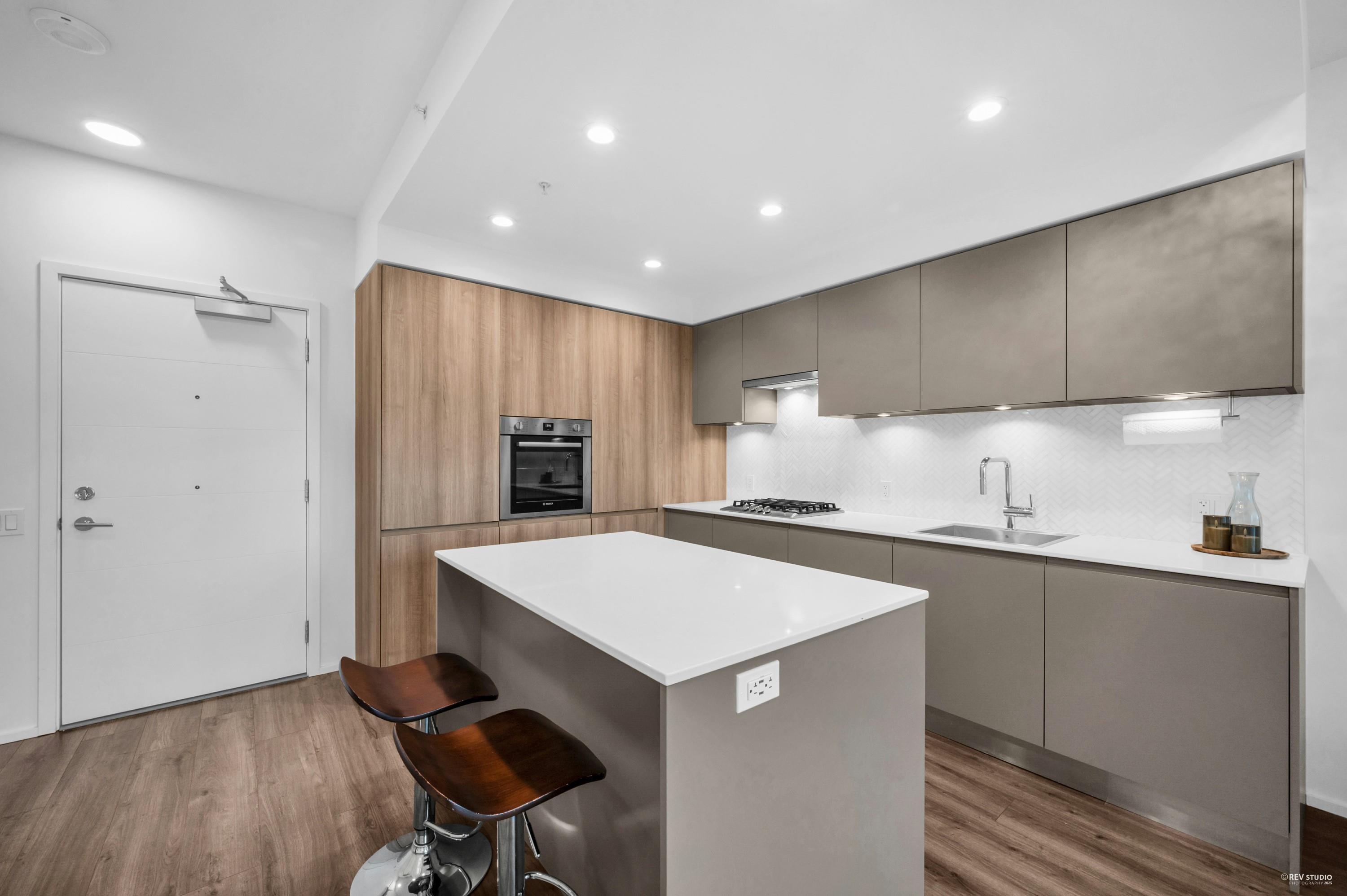 314 3809 EVERGREEN PLACE Unit: 314