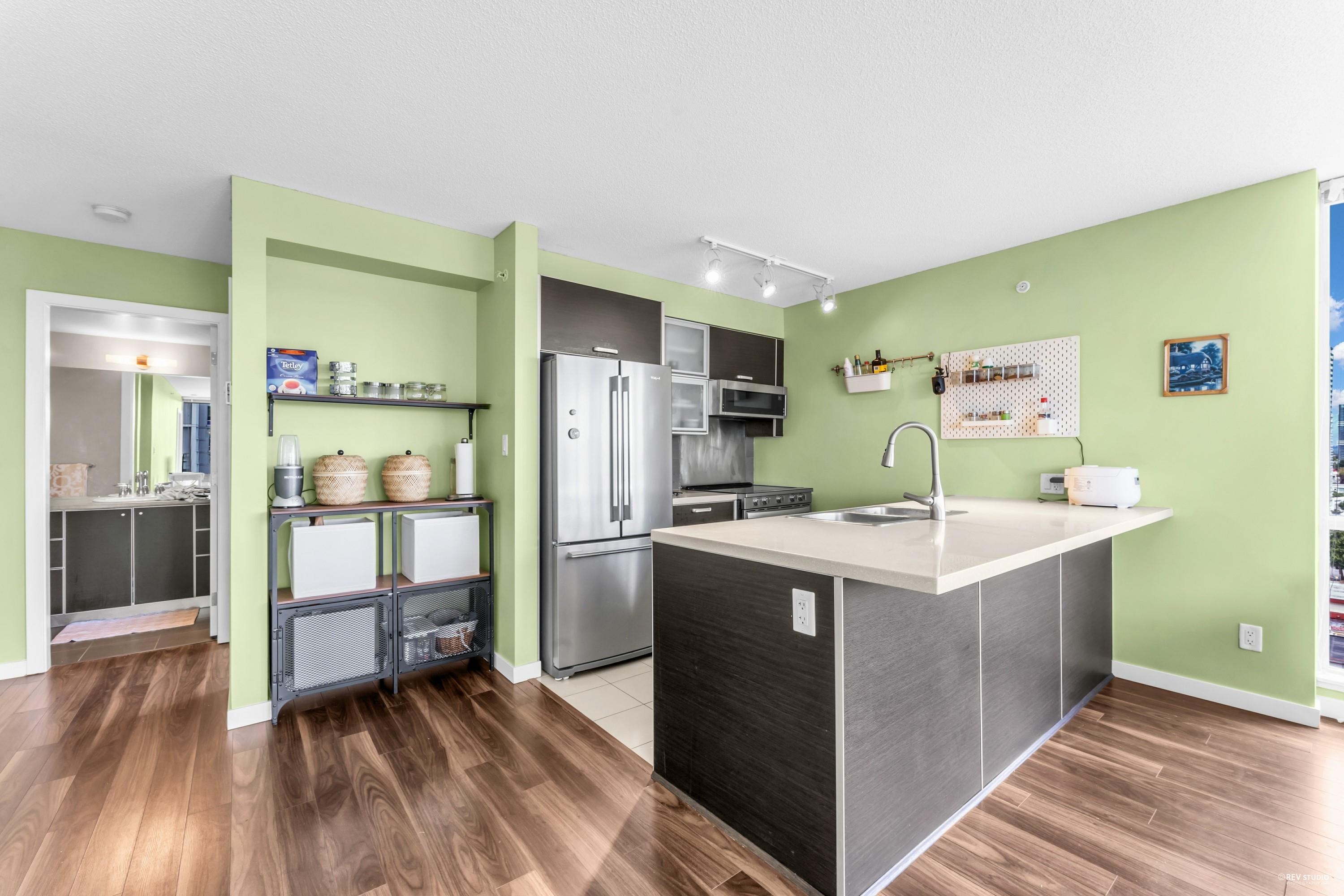1207 13688 100 AVENUE Unit: 1207